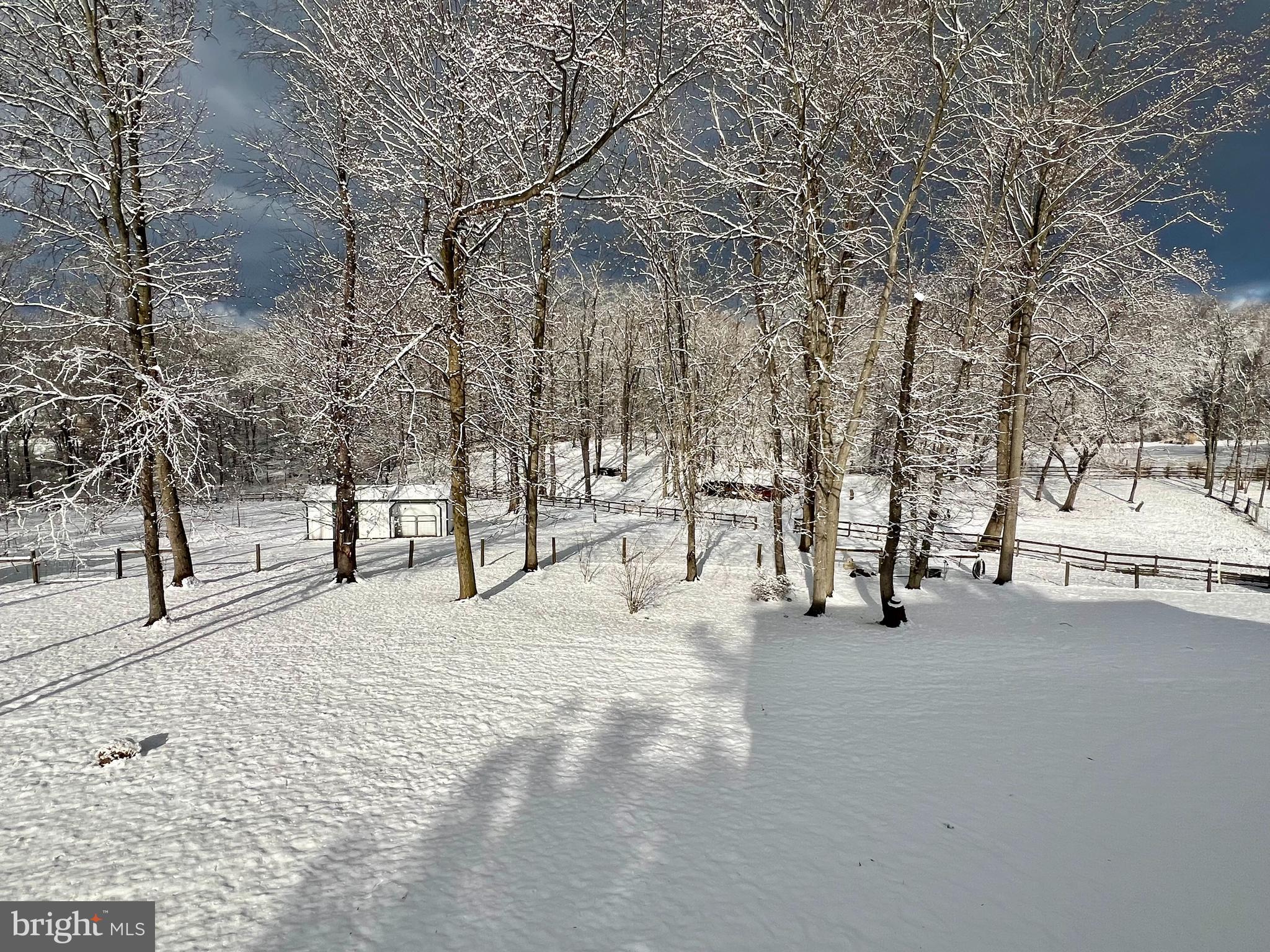 NORBECK KNOLLS - Residential