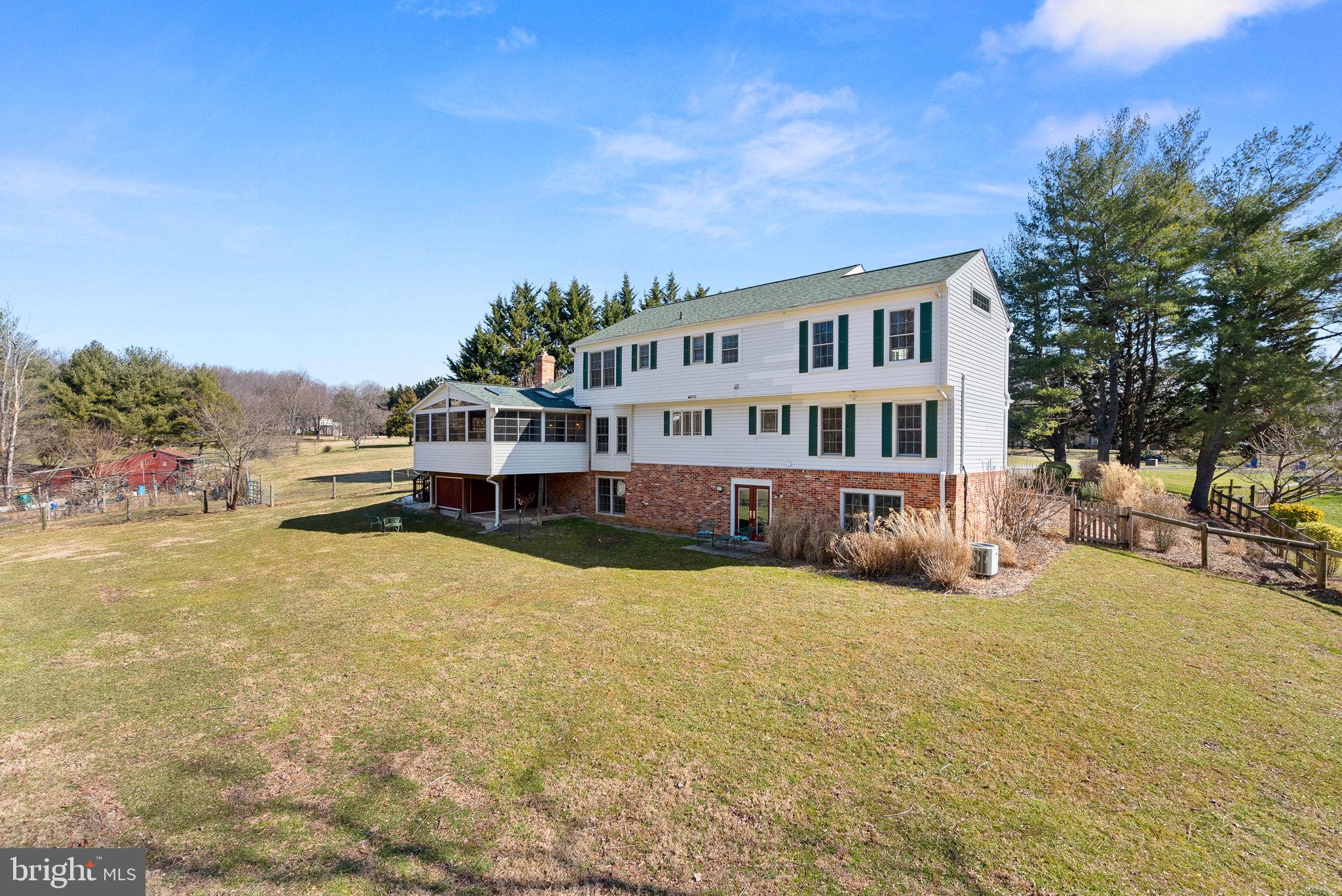 NORBECK KNOLLS - Residential