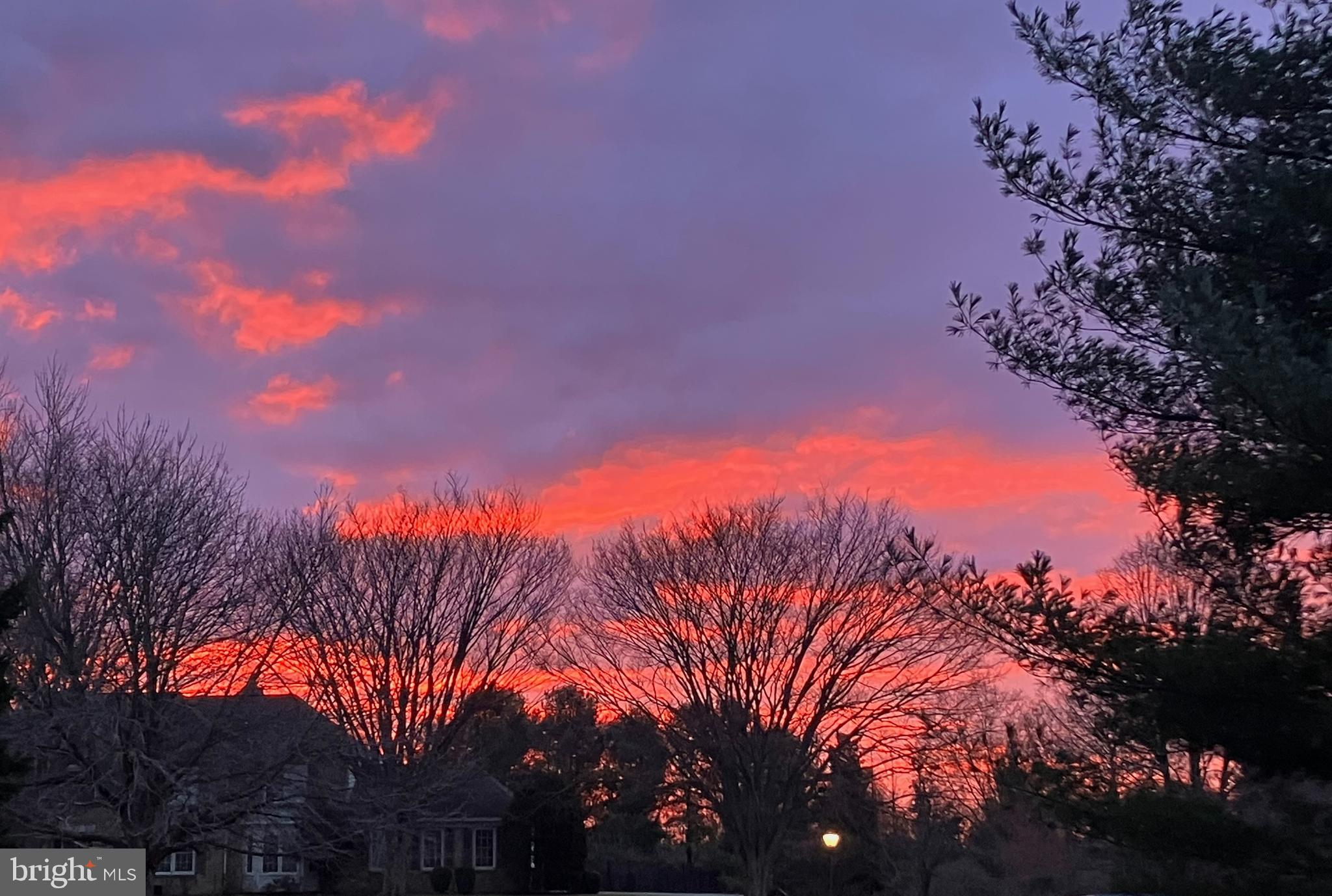 NORBECK KNOLLS - Residential