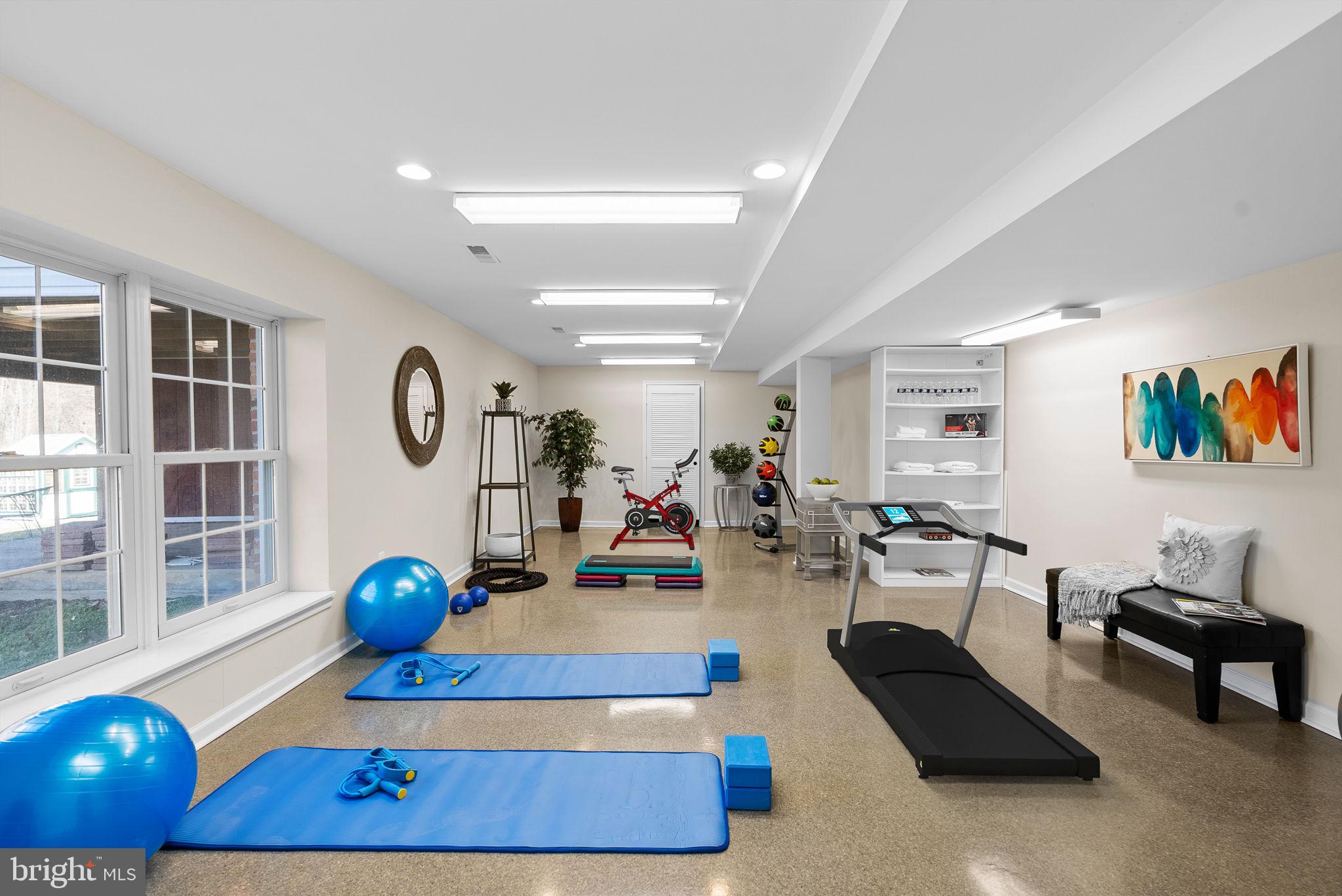 NORBECK KNOLLS - Residential