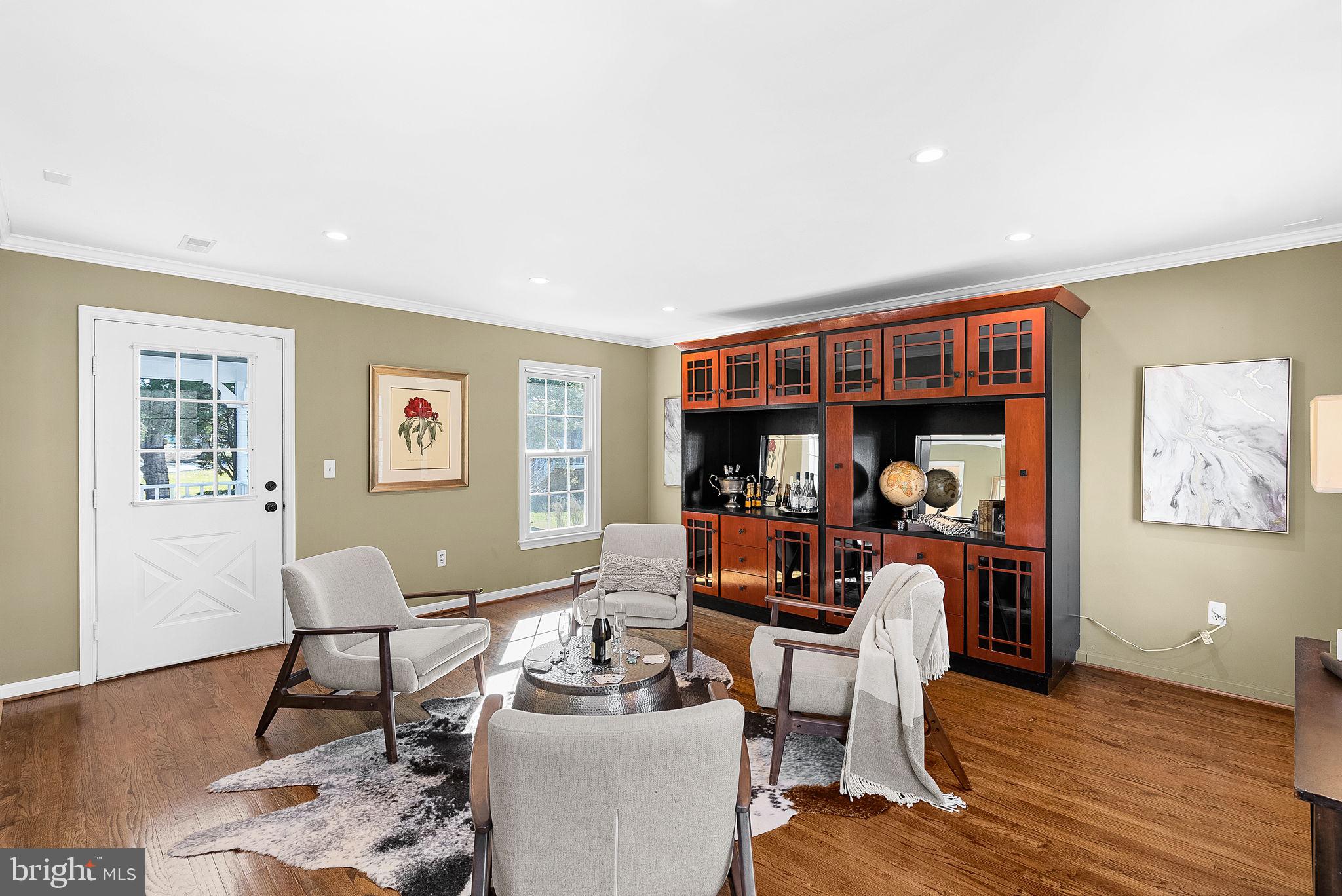 NORBECK KNOLLS - Residential