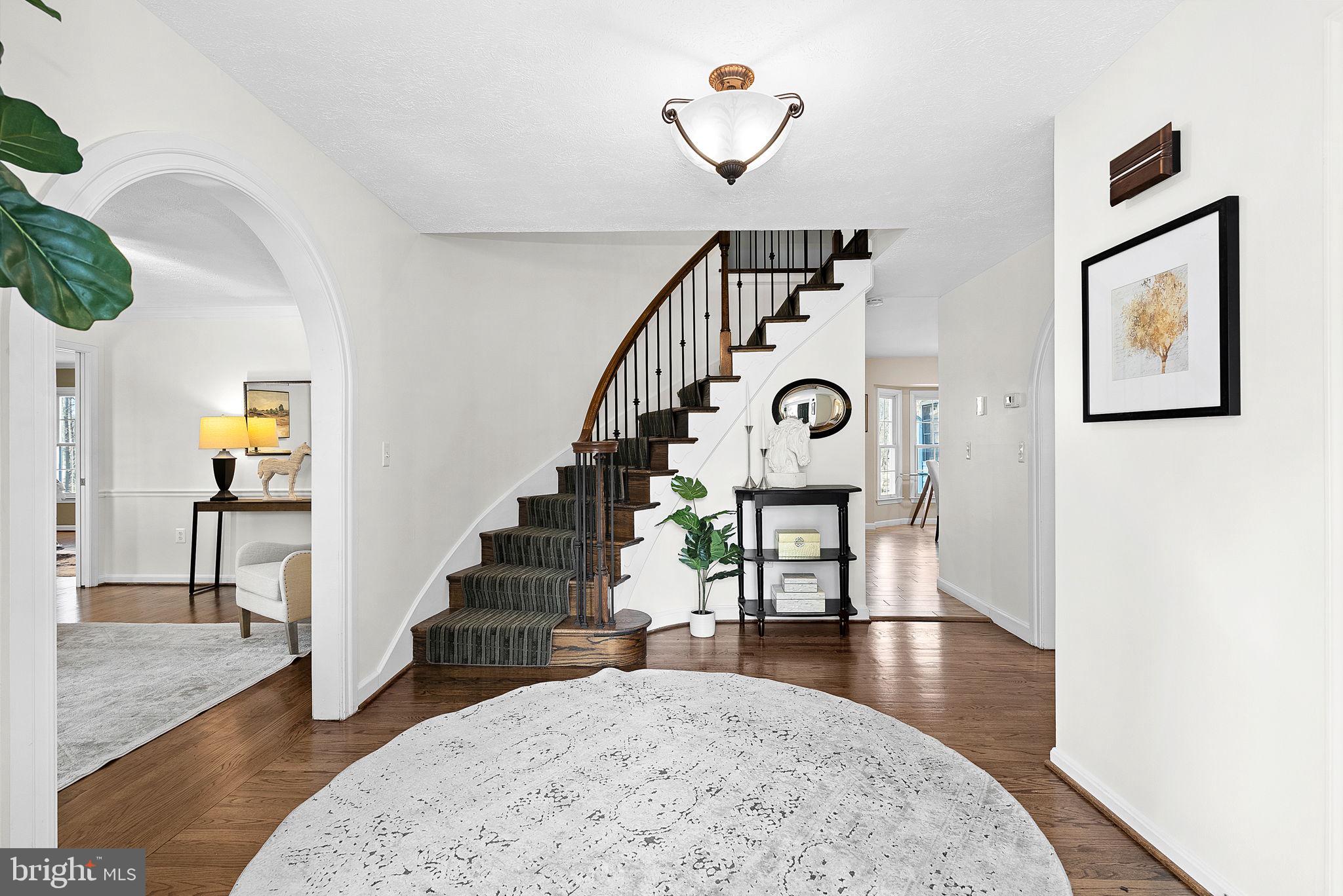 NORBECK KNOLLS - Residential