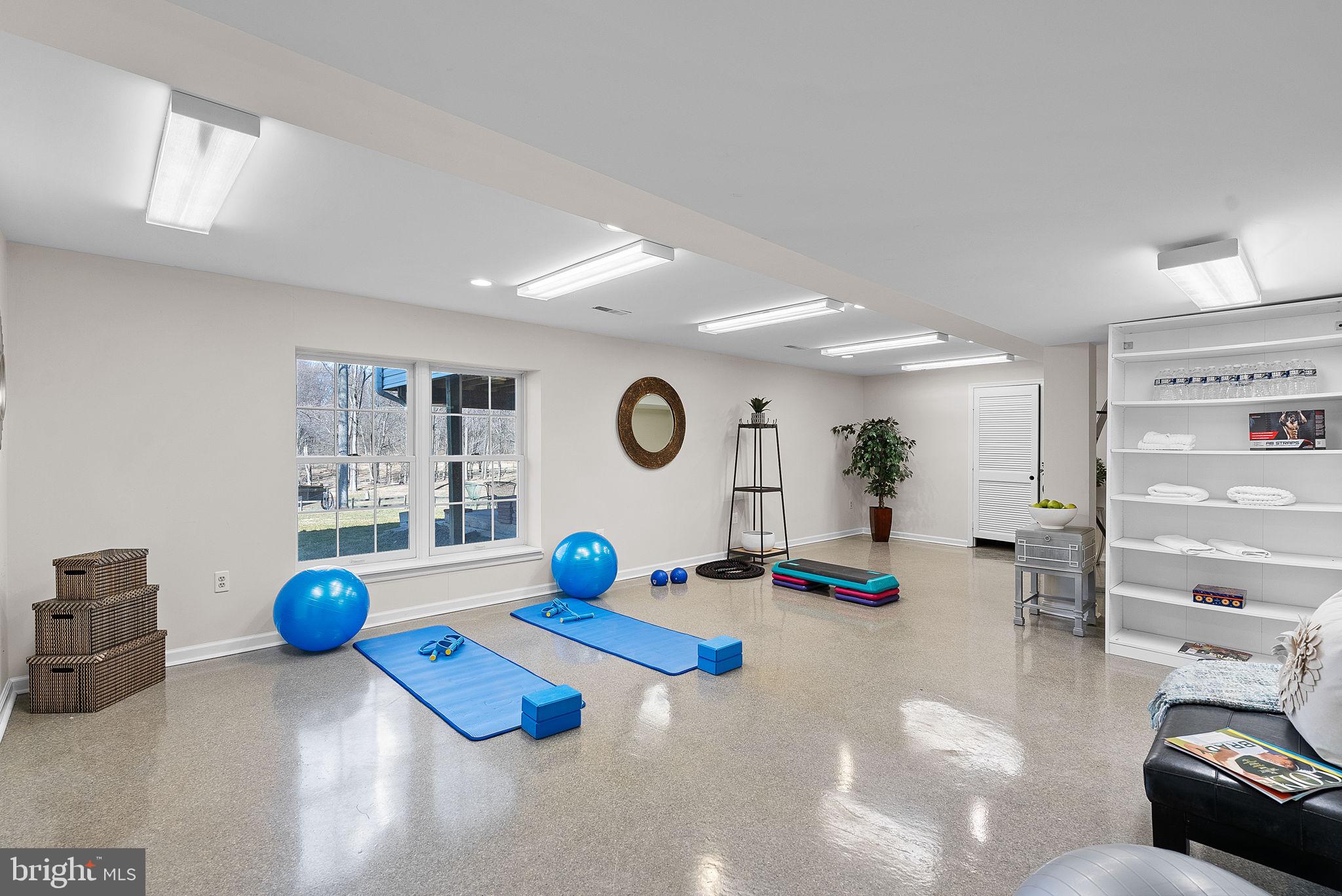 NORBECK KNOLLS - Residential