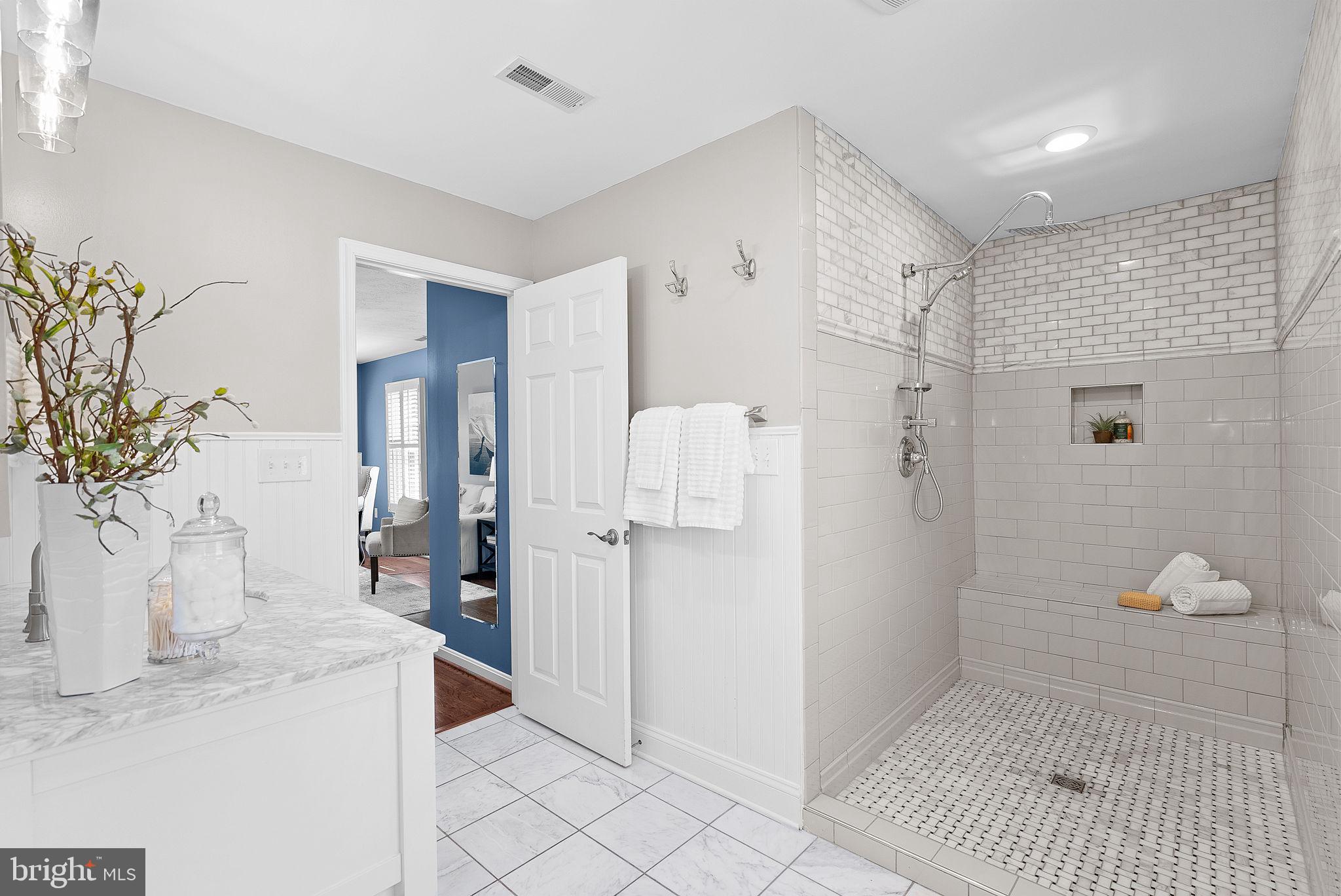 NORBECK KNOLLS - Residential