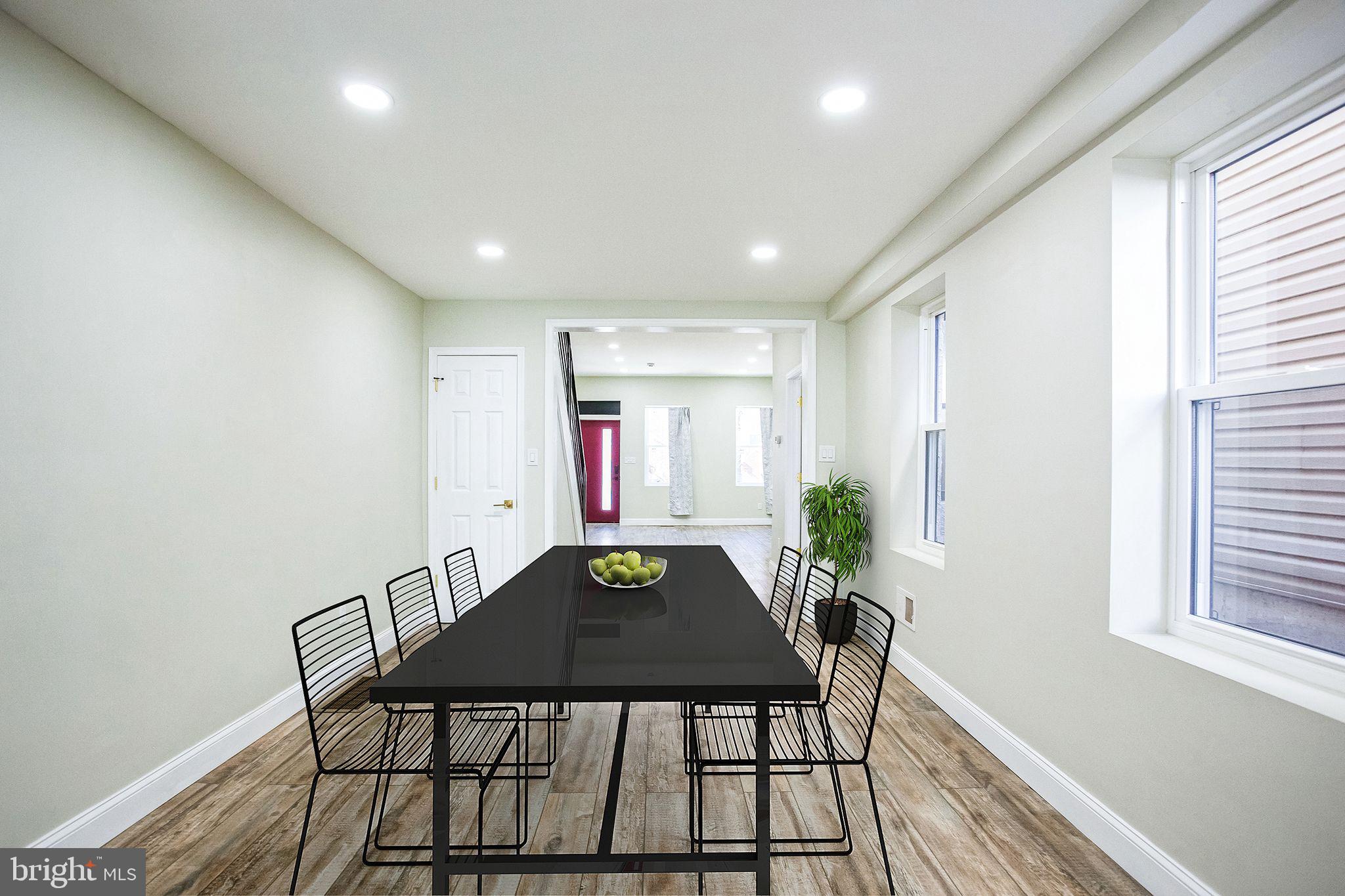 EAST KENSINGTON - Residential