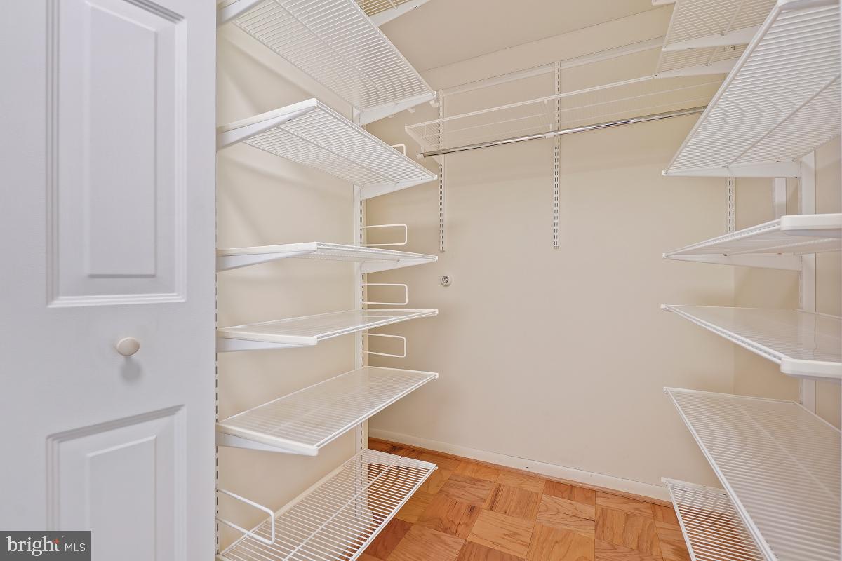 FRIENDSHIP HEIGHTS - Residential