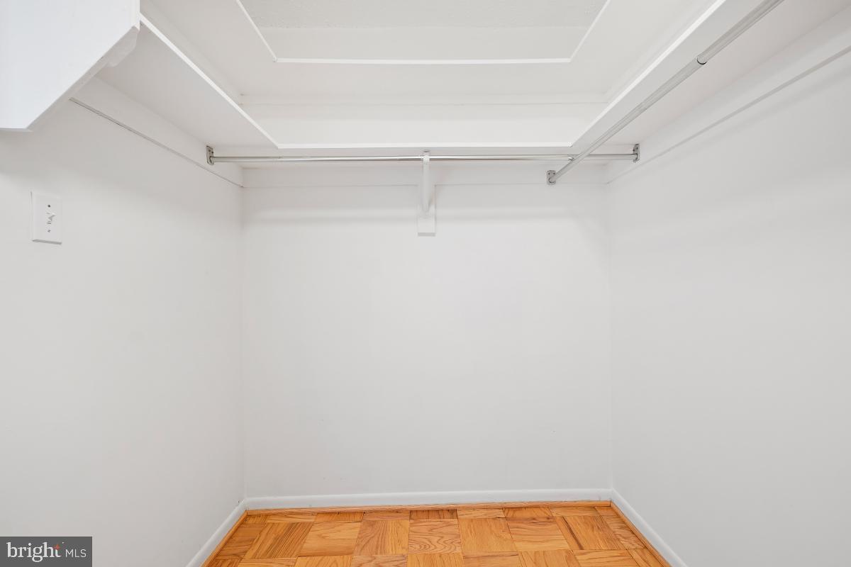 FRIENDSHIP HEIGHTS - Residential