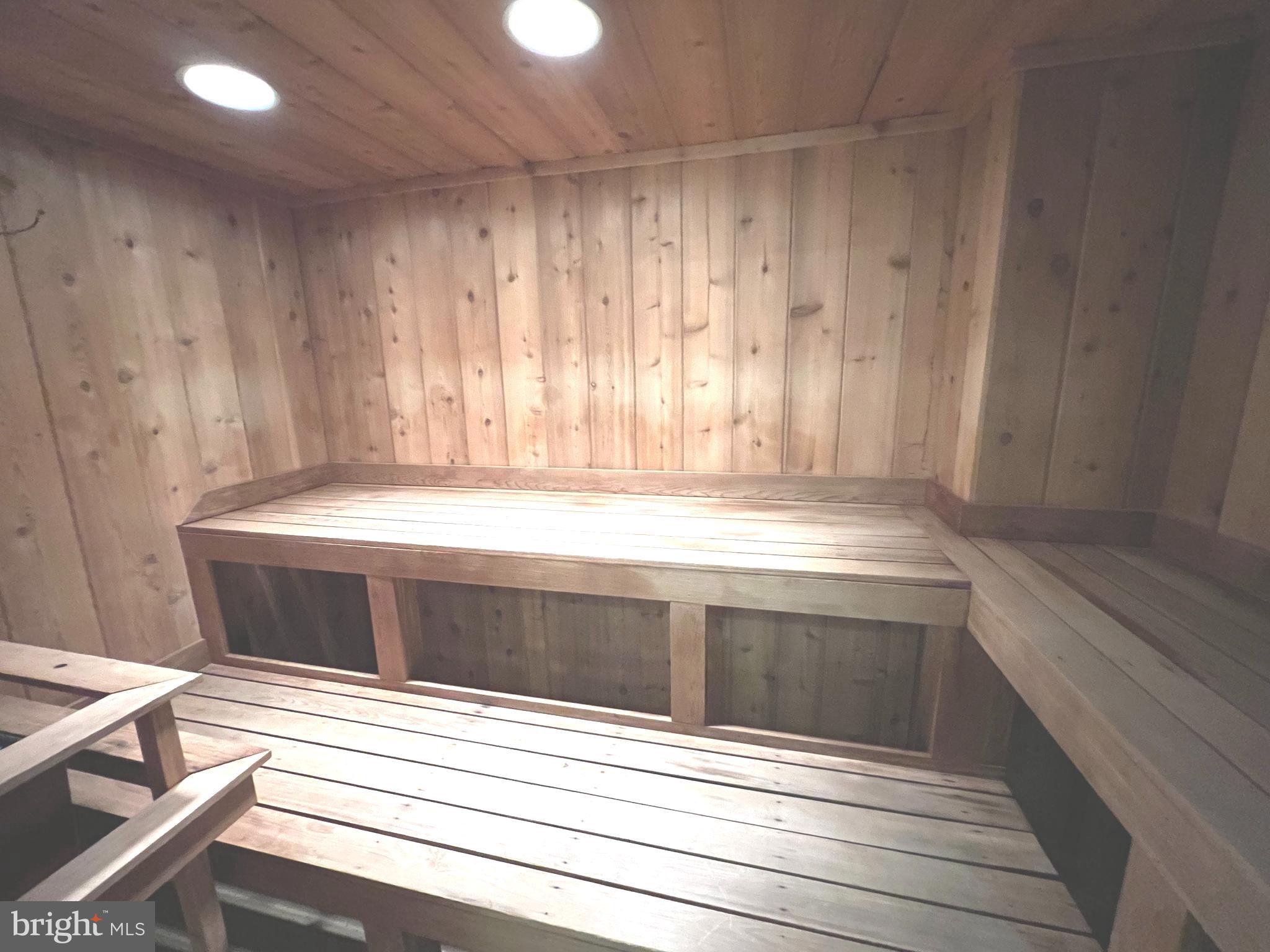 FRIENDSHIP HEIGHTS - Residential