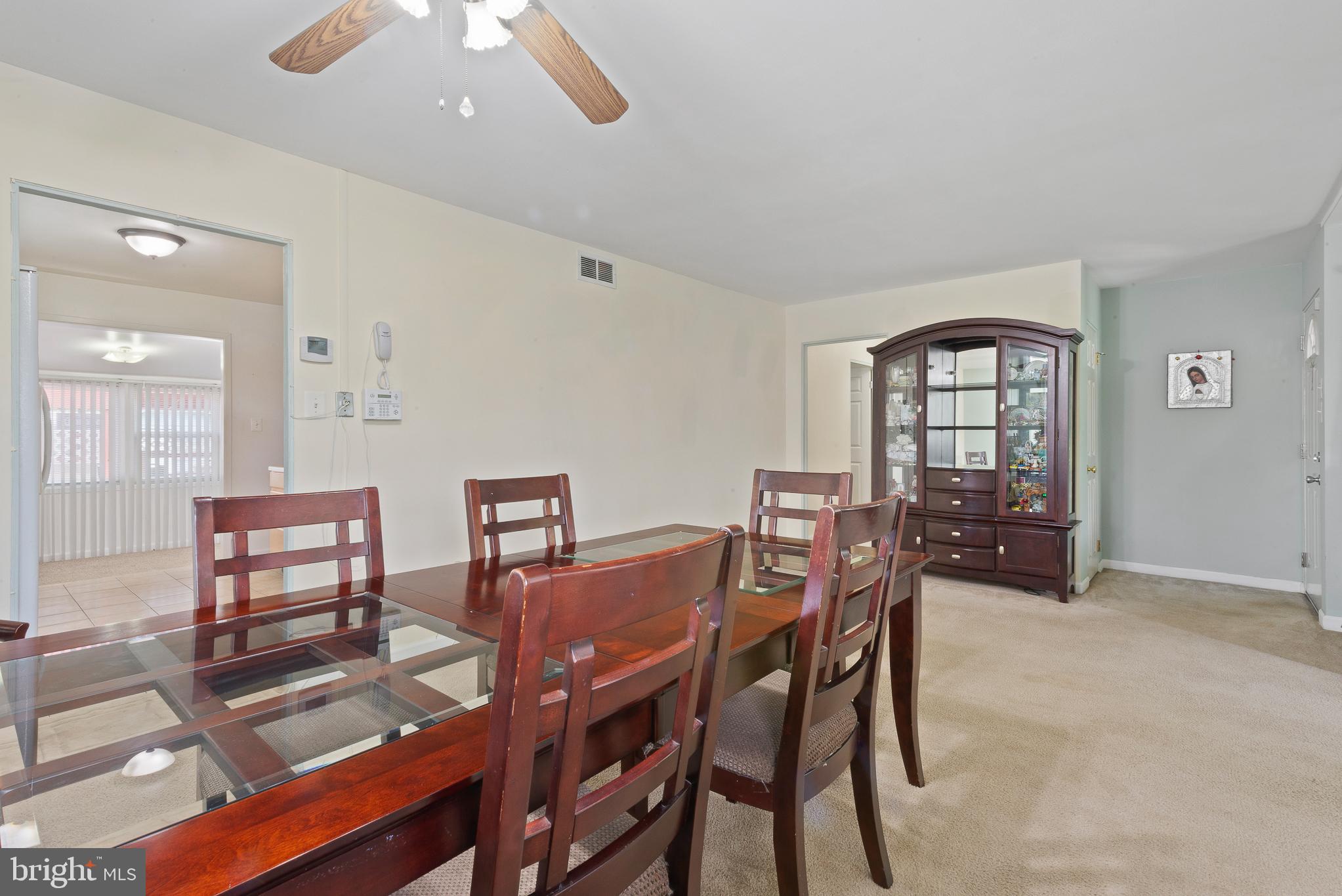 ROCKLAND - Residential