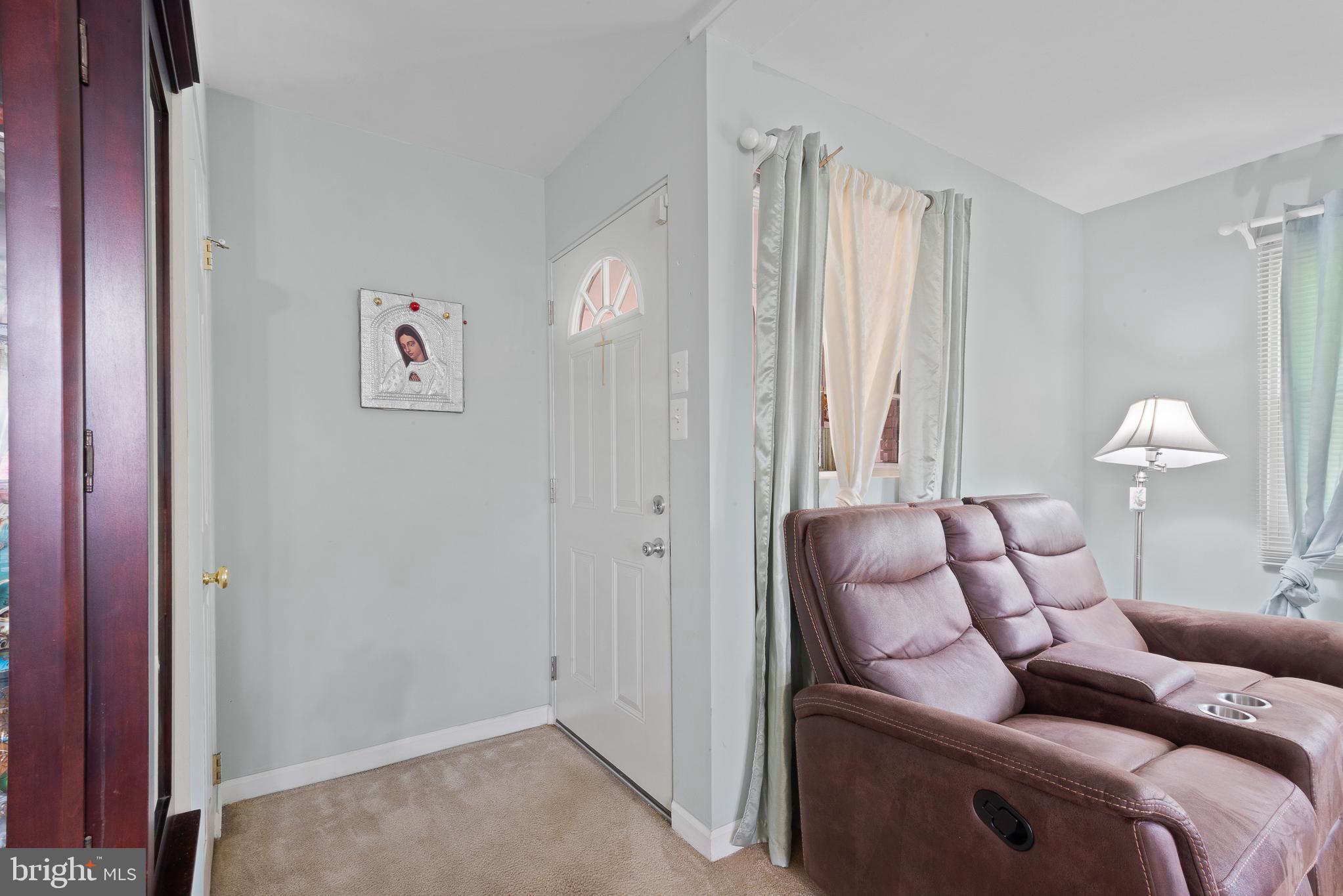 ROCKLAND - Residential