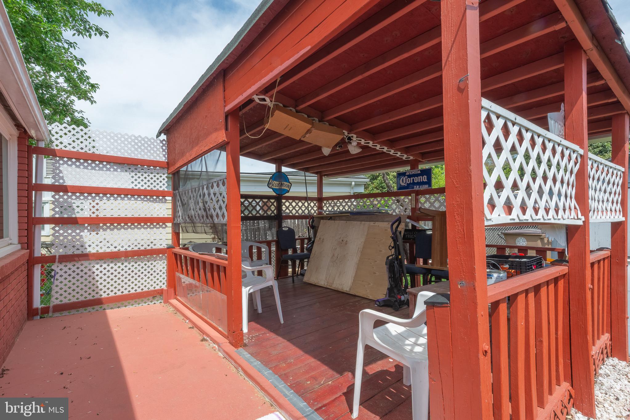 ROCKLAND - Residential