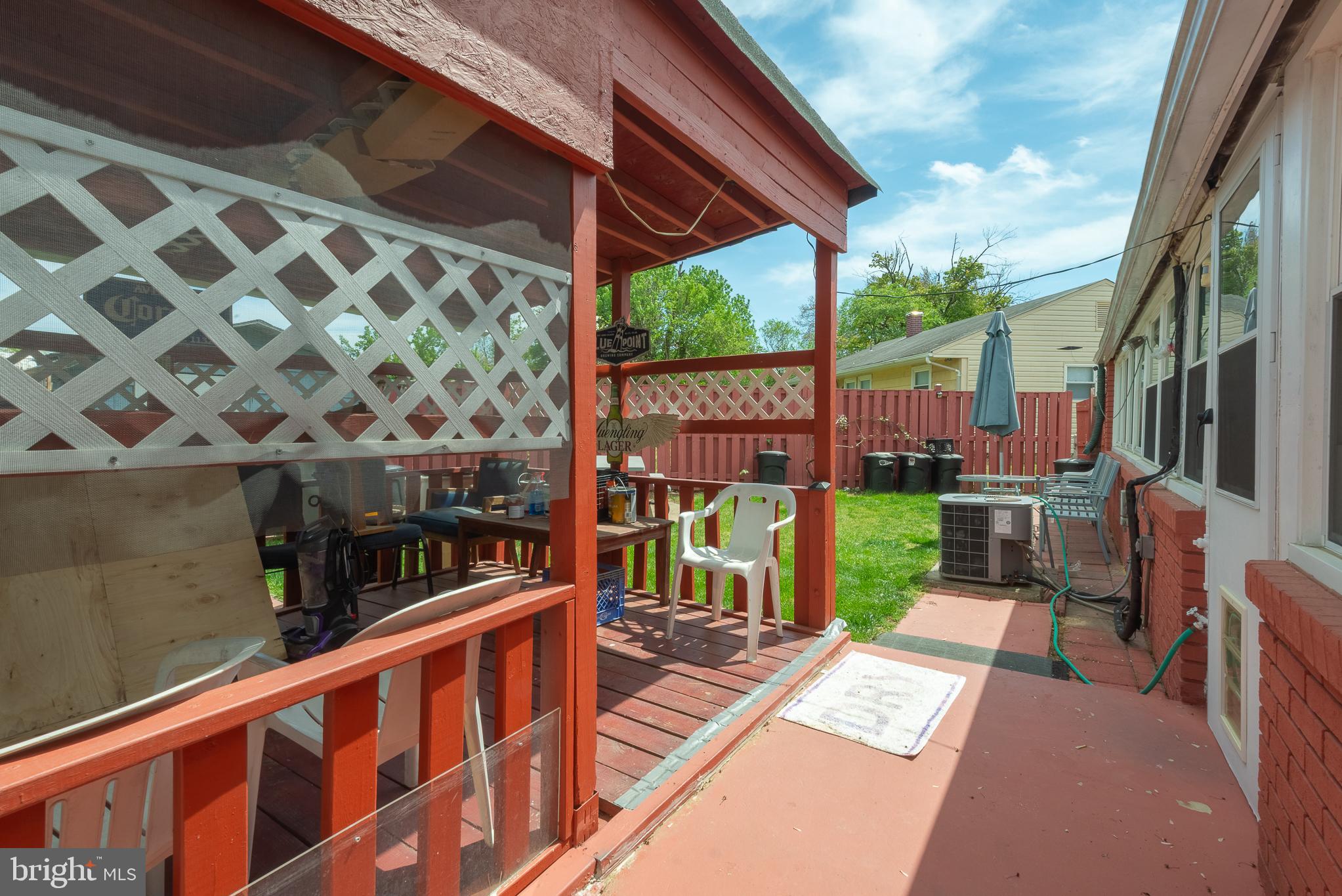 ROCKLAND - Residential