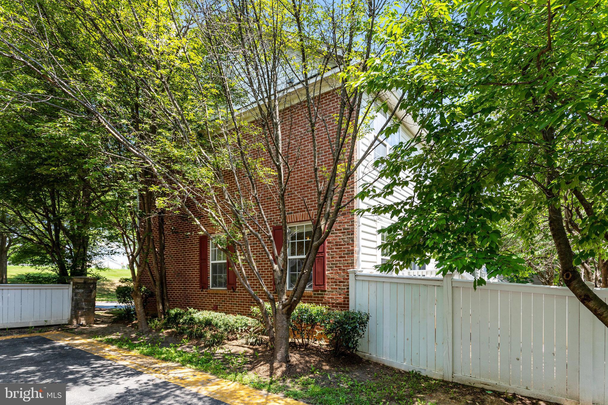 KING FARM BAILEYS COMMON - Residential