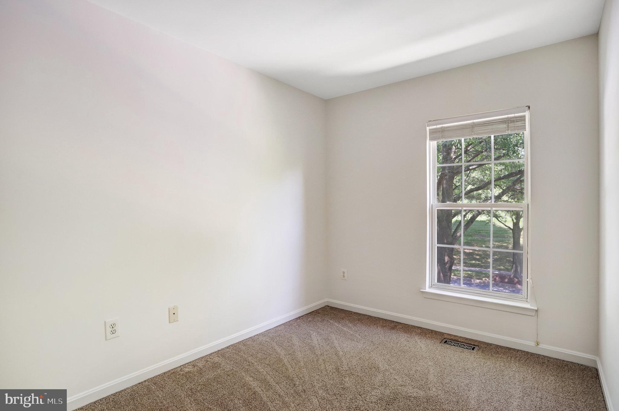 KING FARM BAILEYS COMMON - Residential