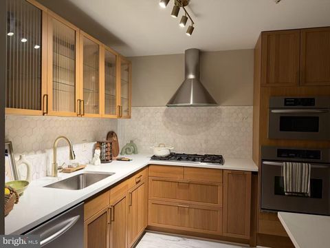 Townhouse For Sale - 10775 Kitchener Court<br/> BOWIE, MD 20721