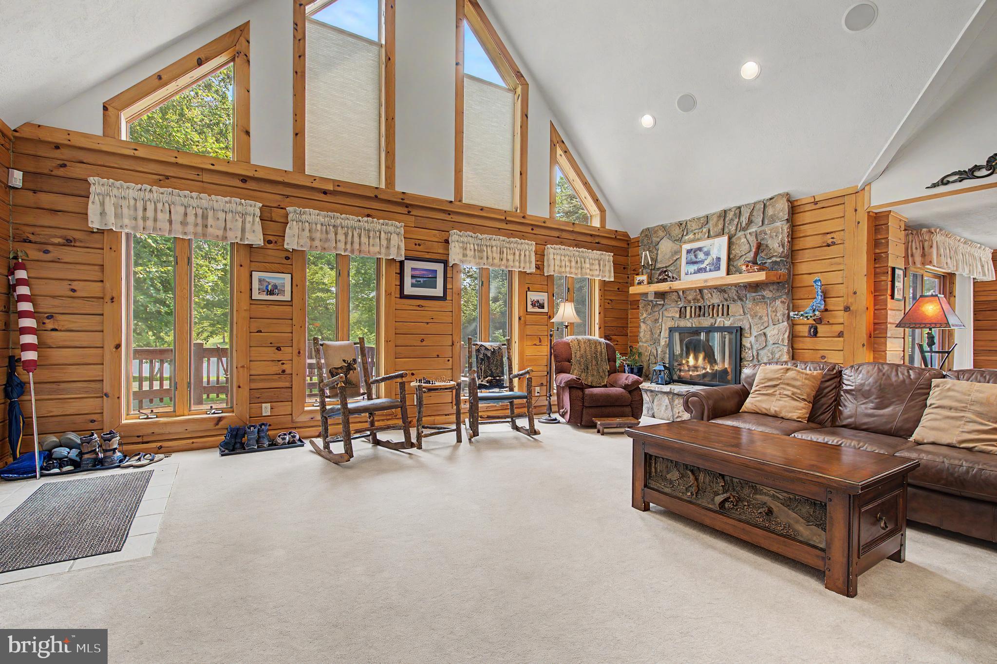 325 MARKWOOD DRIVE