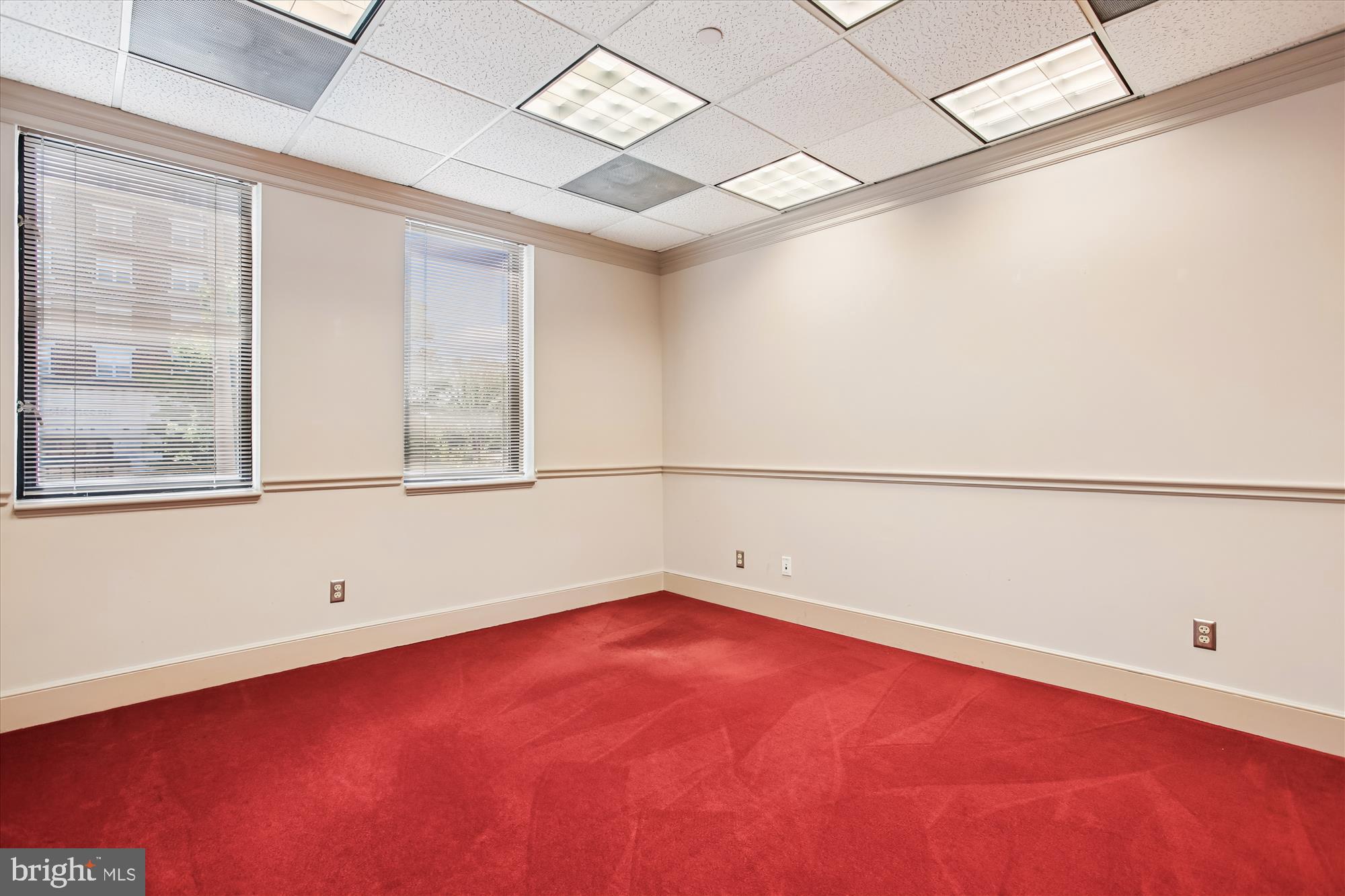 OLD TOWN ALEXANDRIA - Commercial Sale