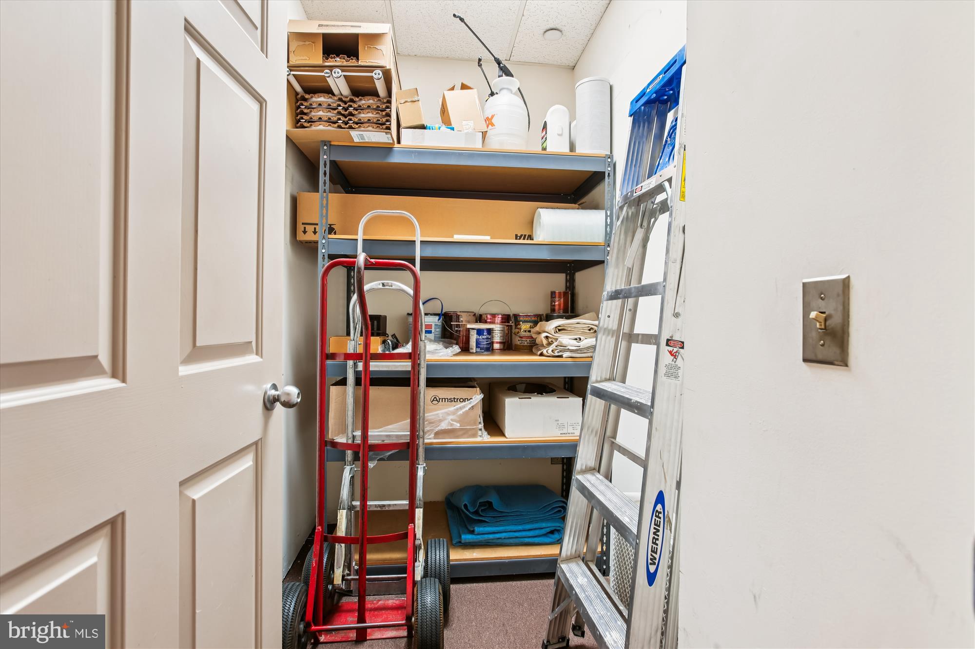 OLD TOWN ALEXANDRIA - Commercial Sale