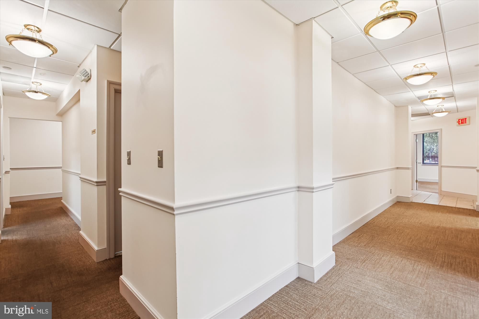 OLD TOWN ALEXANDRIA - Commercial Sale