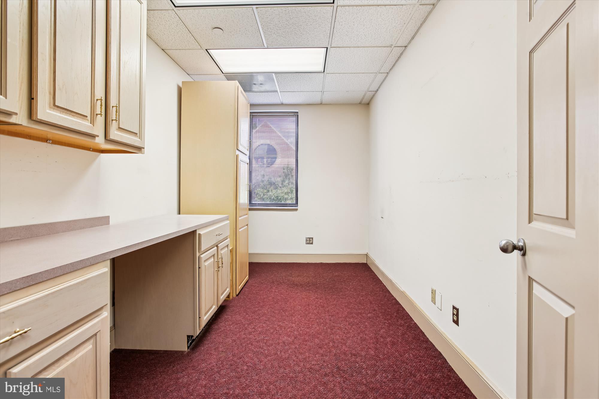 OLD TOWN ALEXANDRIA - Commercial Sale