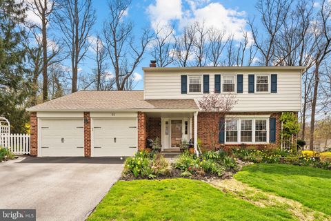 22 OAK HILL CIRCLE MALVERN PA 19355