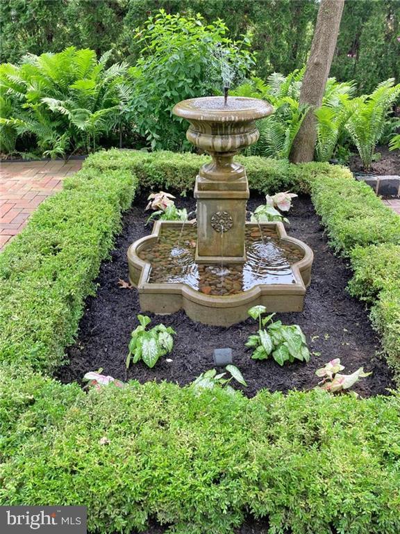 HISTORIC BETHLEHEM - Residential