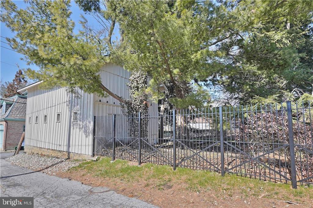 HISTORIC BETHLEHEM - Residential