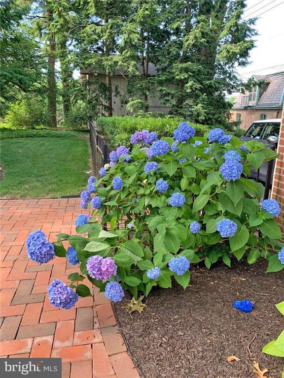 HISTORIC BETHLEHEM - Residential