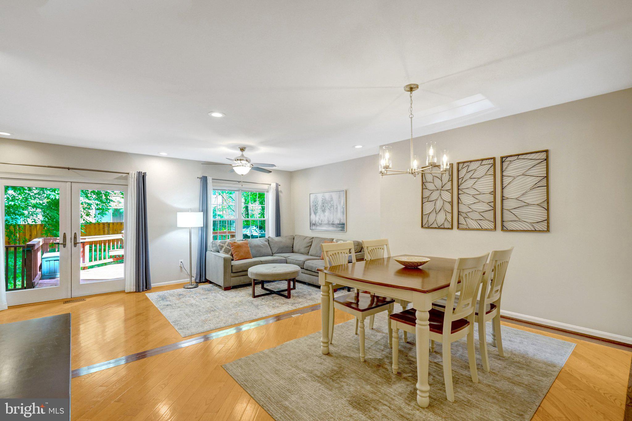6149 GREEN HOLLOW COURT