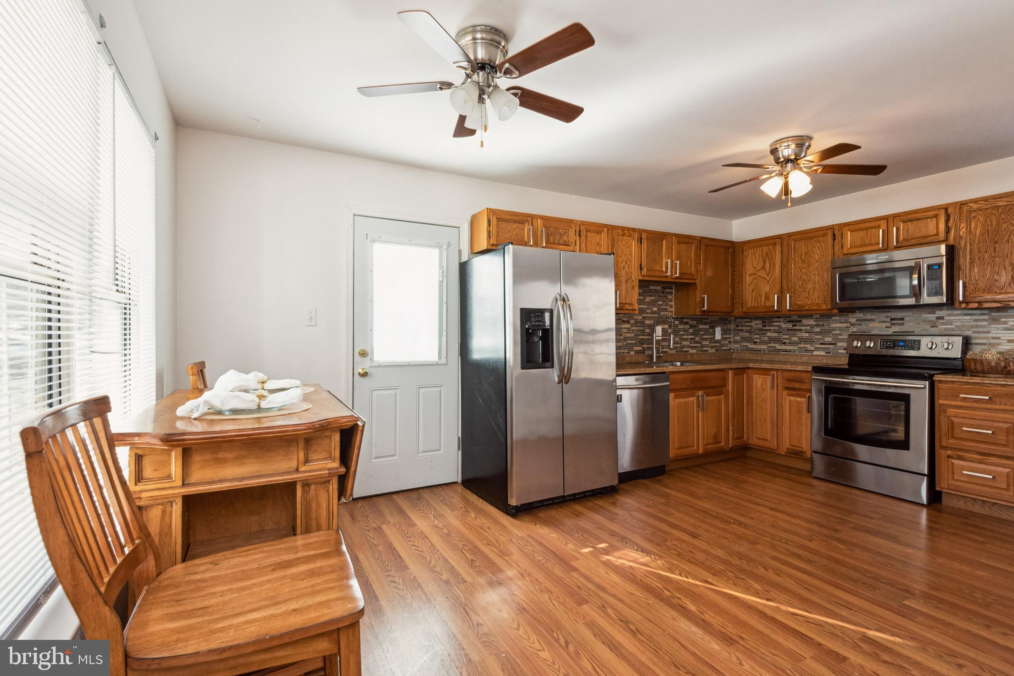 SQUIRES WOOD - Residential