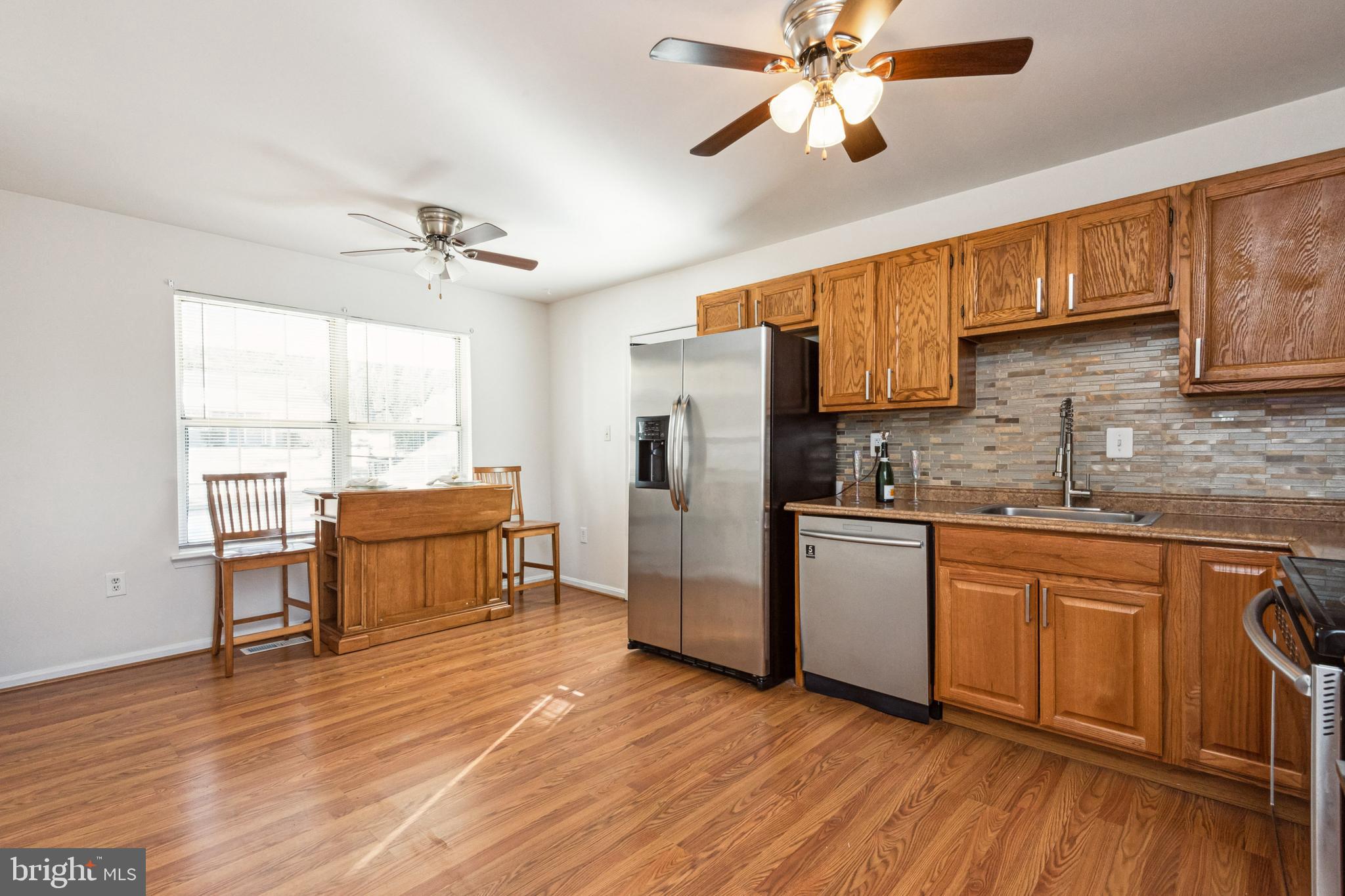 SQUIRES WOOD - Residential