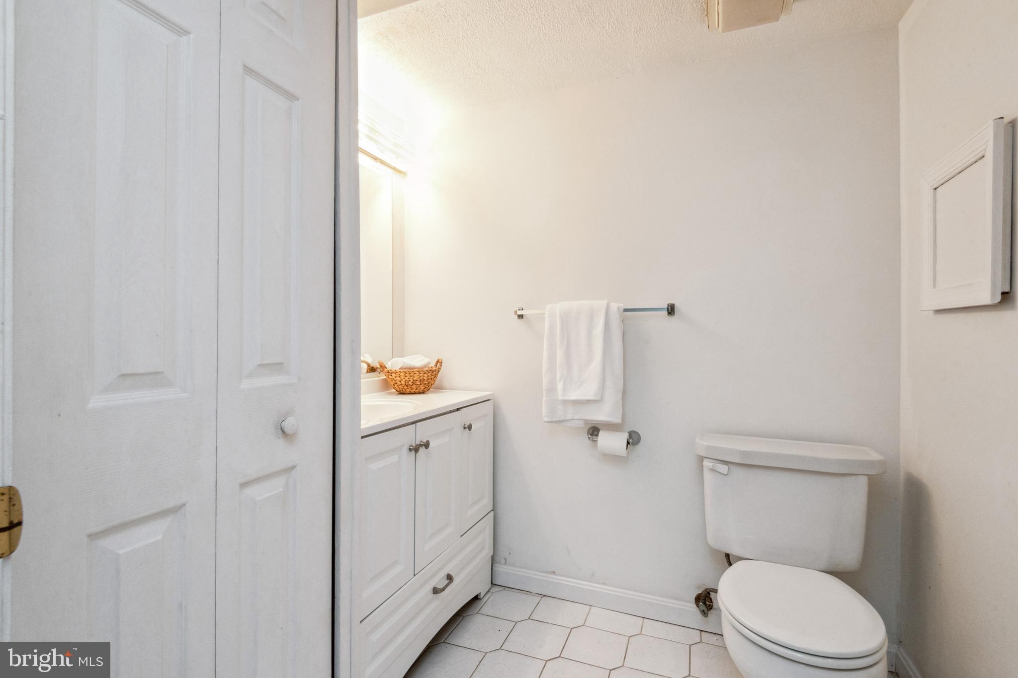 SQUIRES WOOD - Residential