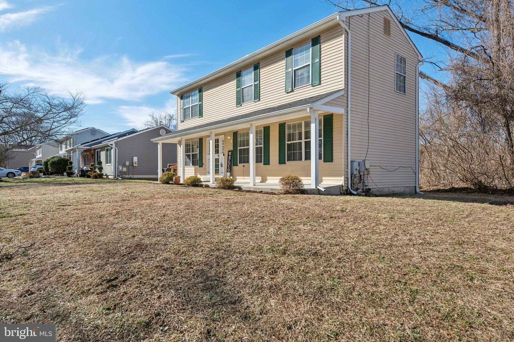 SQUIRES WOOD - Residential