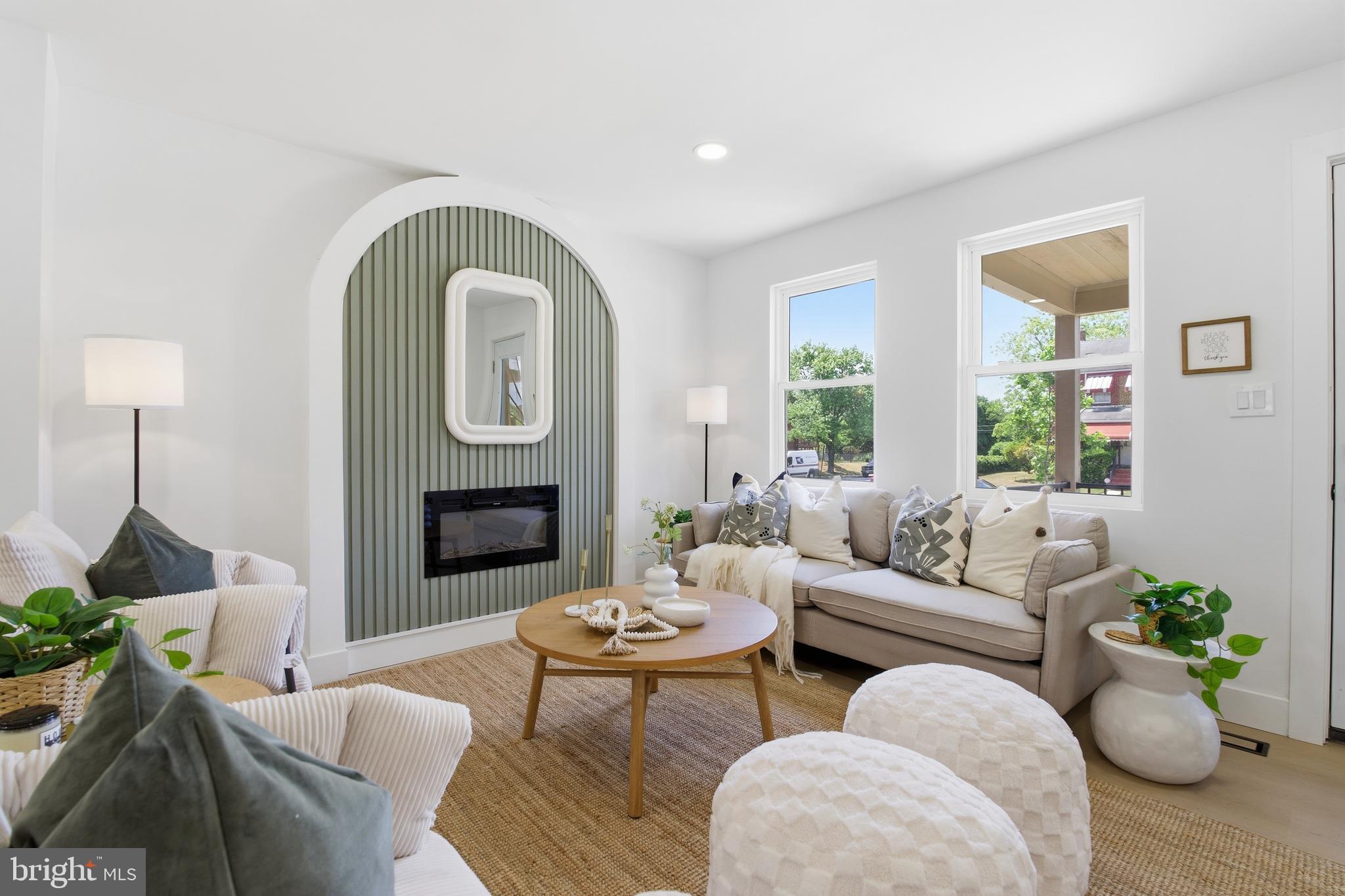 GLEN OAKS - Residential