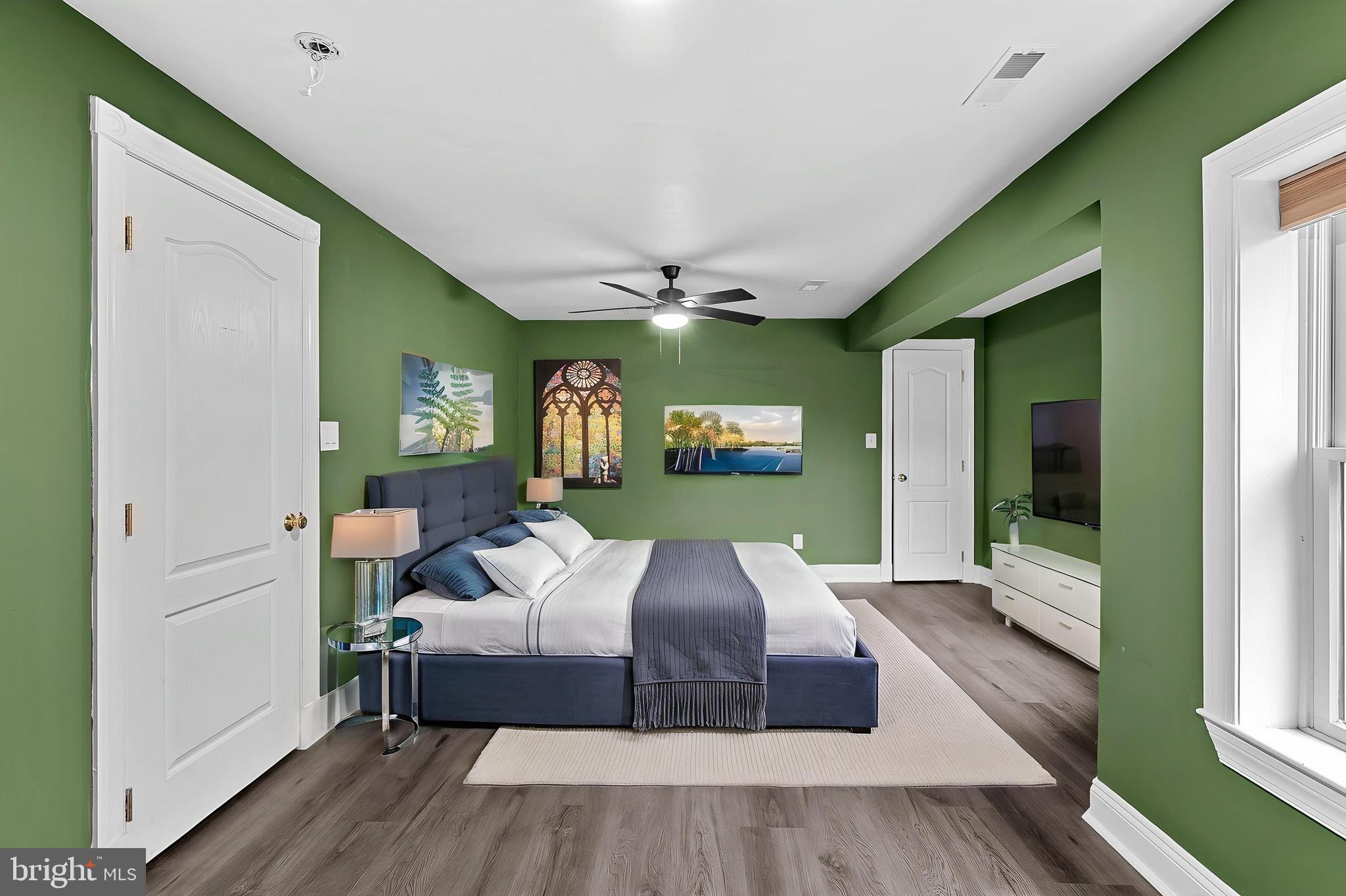 HUNTER MILL ESTATES - Residential