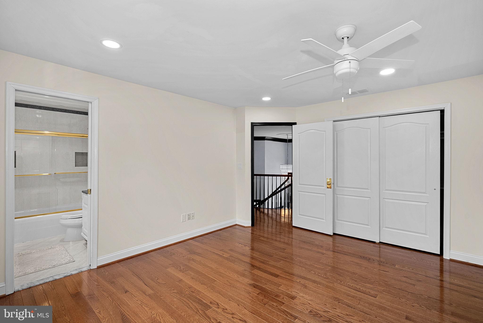 HUNTER MILL ESTATES - Residential