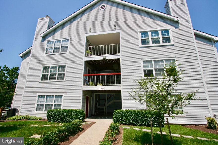 Please schedule all viewing requests online.  2 bedroom/2 bathroom condo with assigned parking.