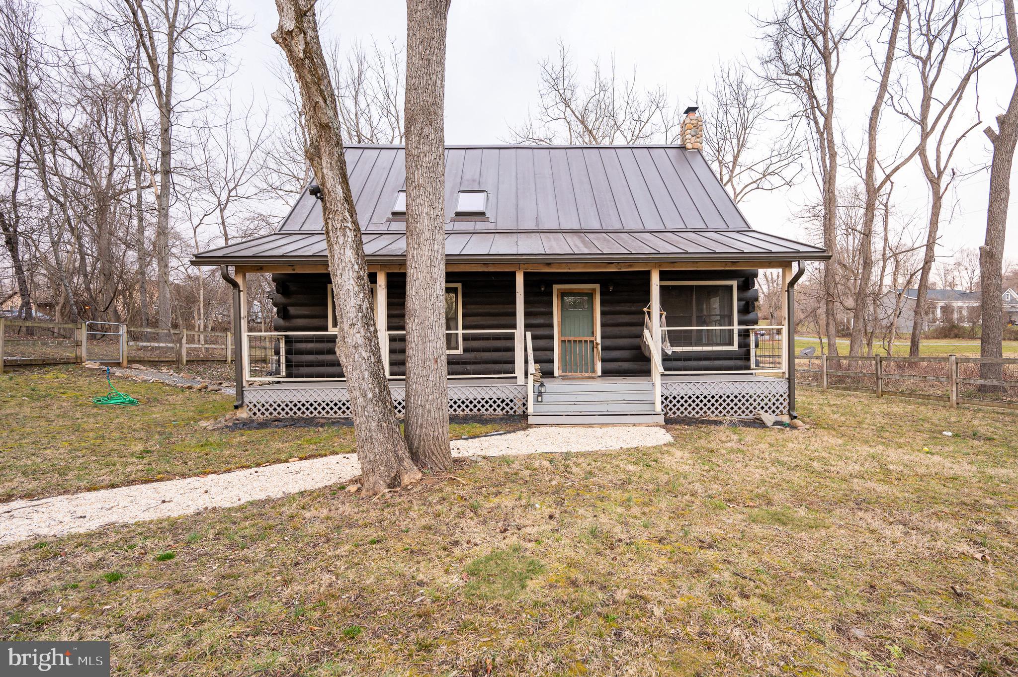 RIVERSIDE - Residential