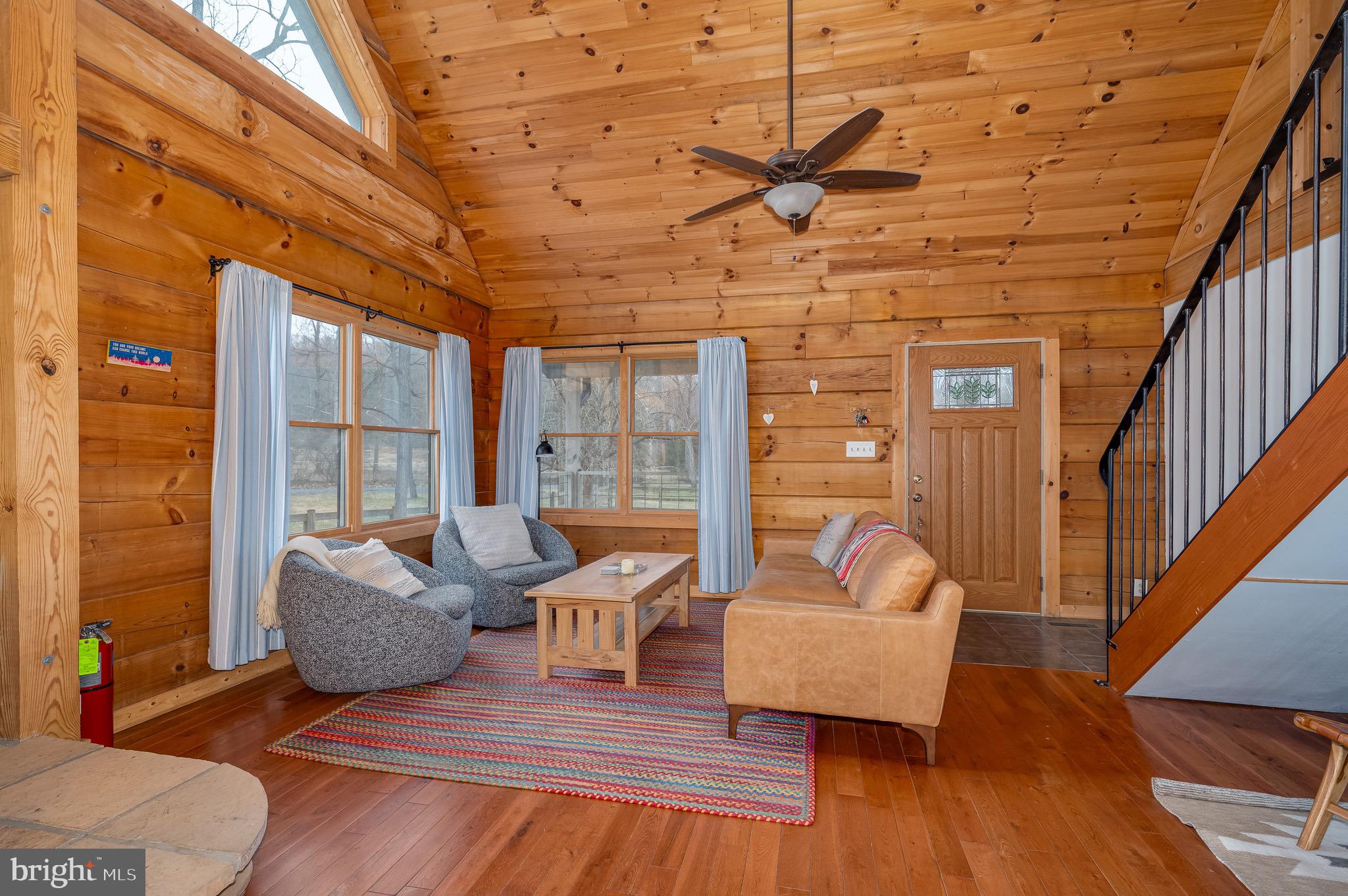 RIVERSIDE - Residential