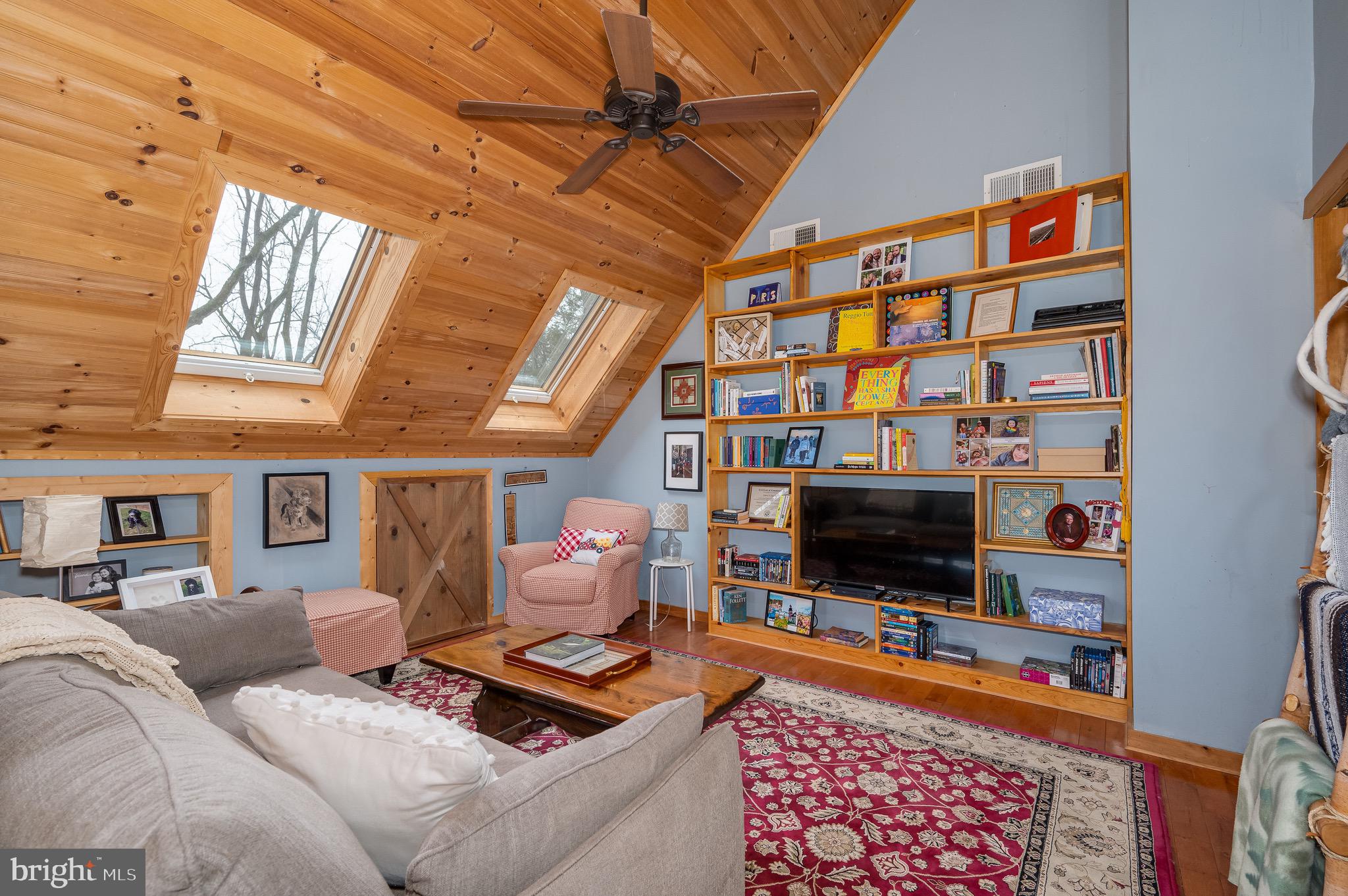 RIVERSIDE - Residential