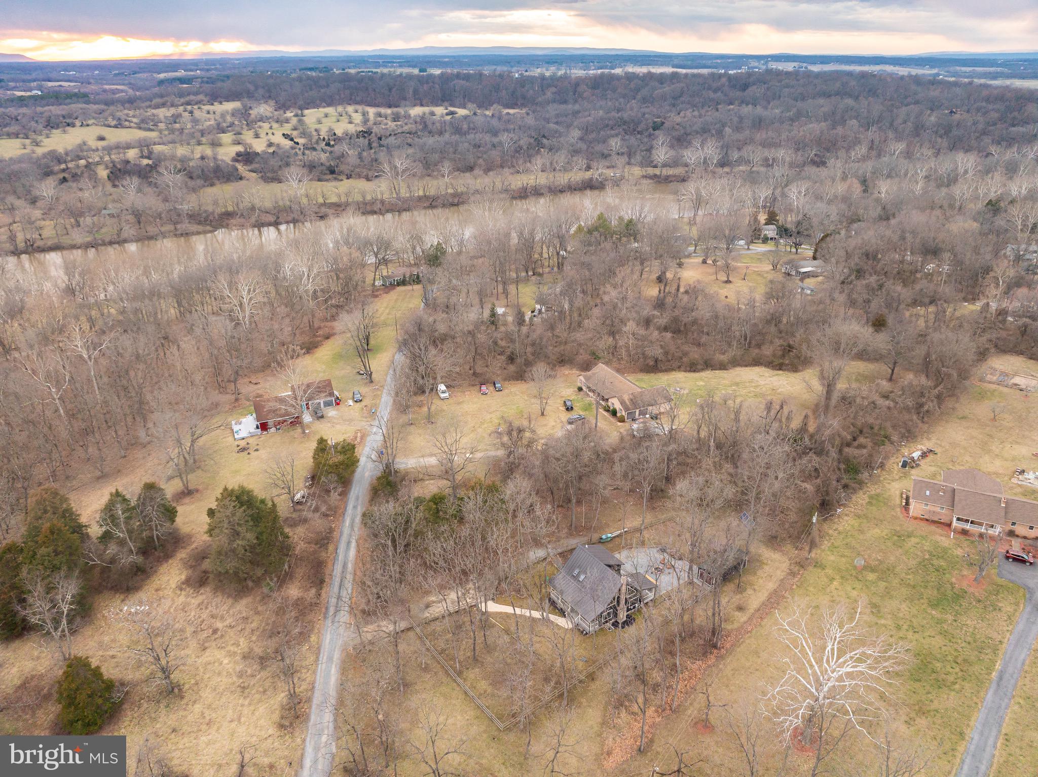 RIVERSIDE - Residential