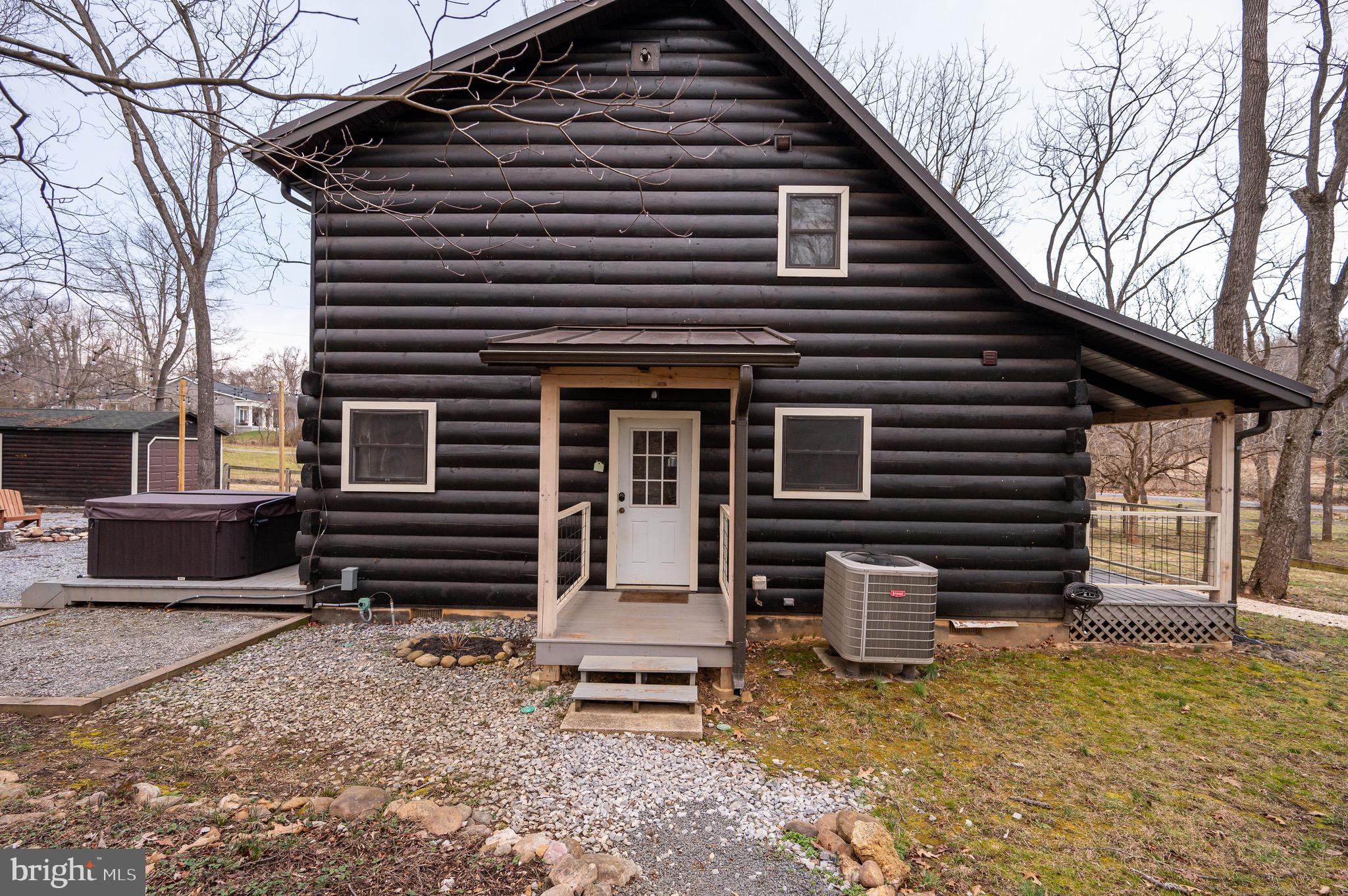 RIVERSIDE - Residential