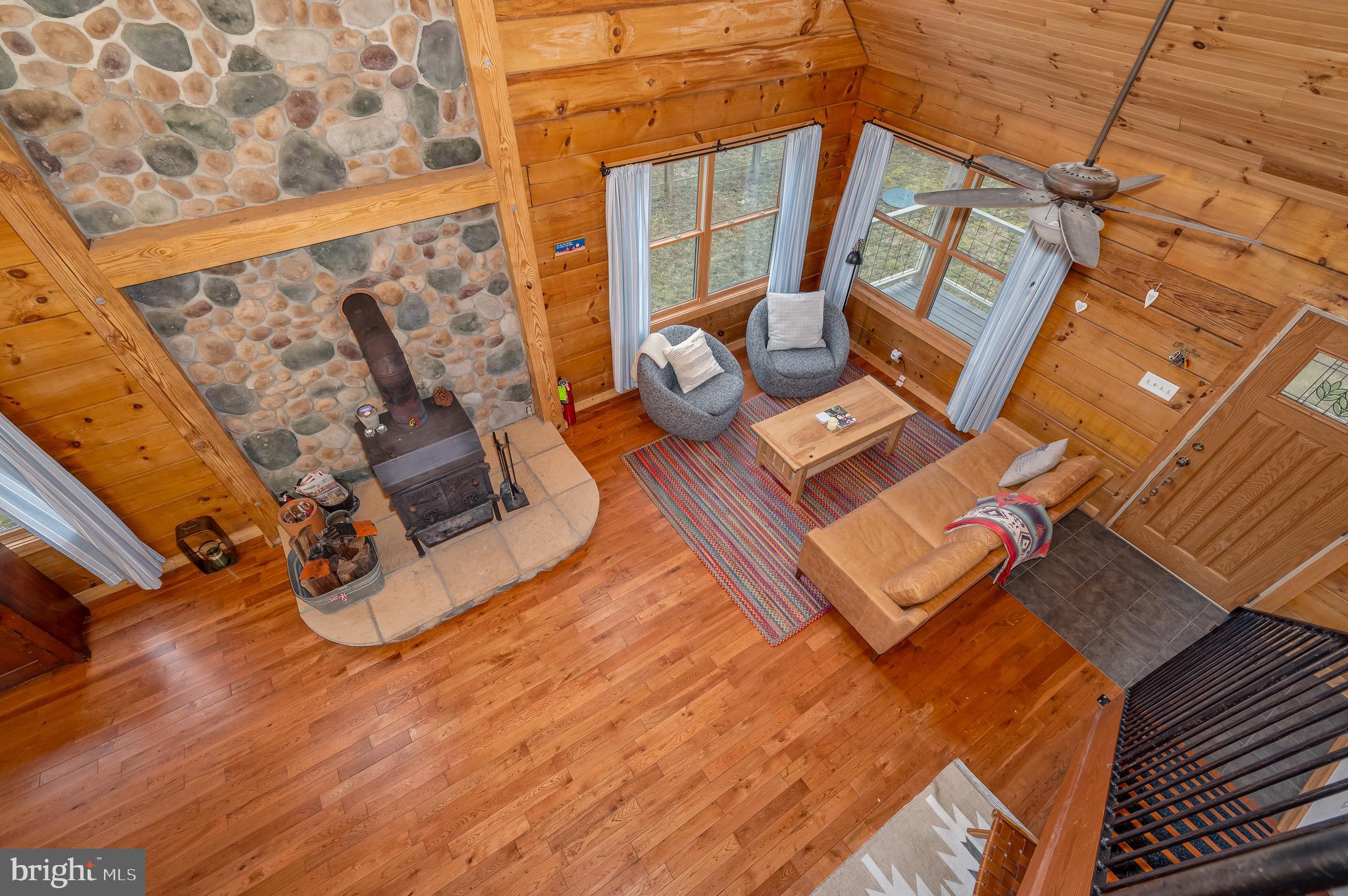 RIVERSIDE - Residential