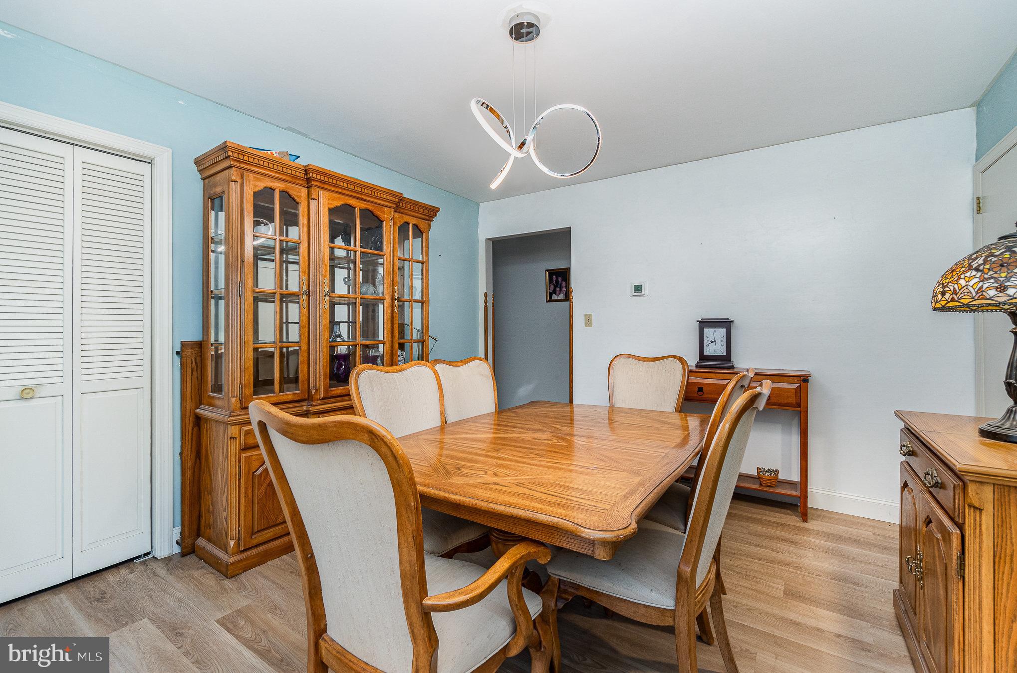 RINGTOWN - Residential