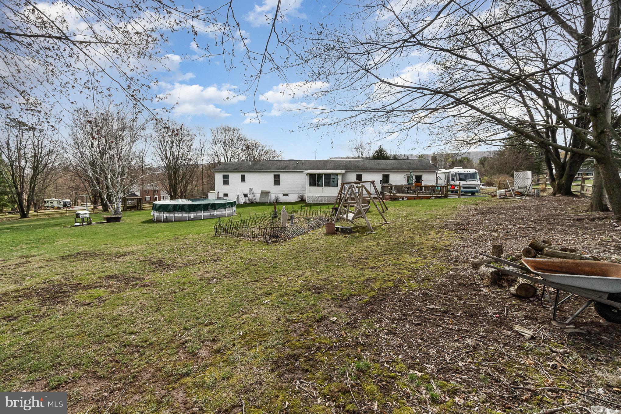 RINGTOWN - Residential