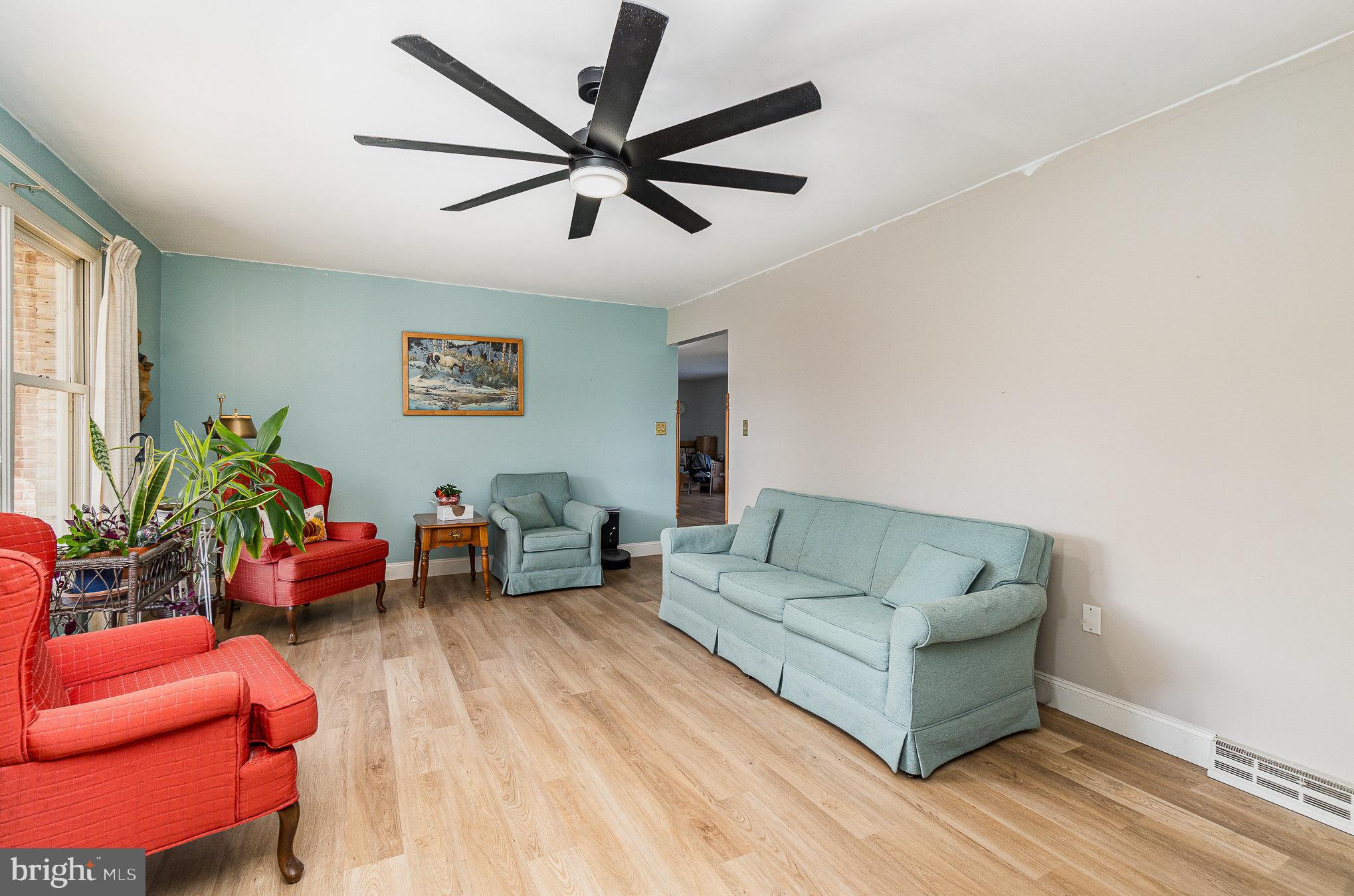 RINGTOWN - Residential