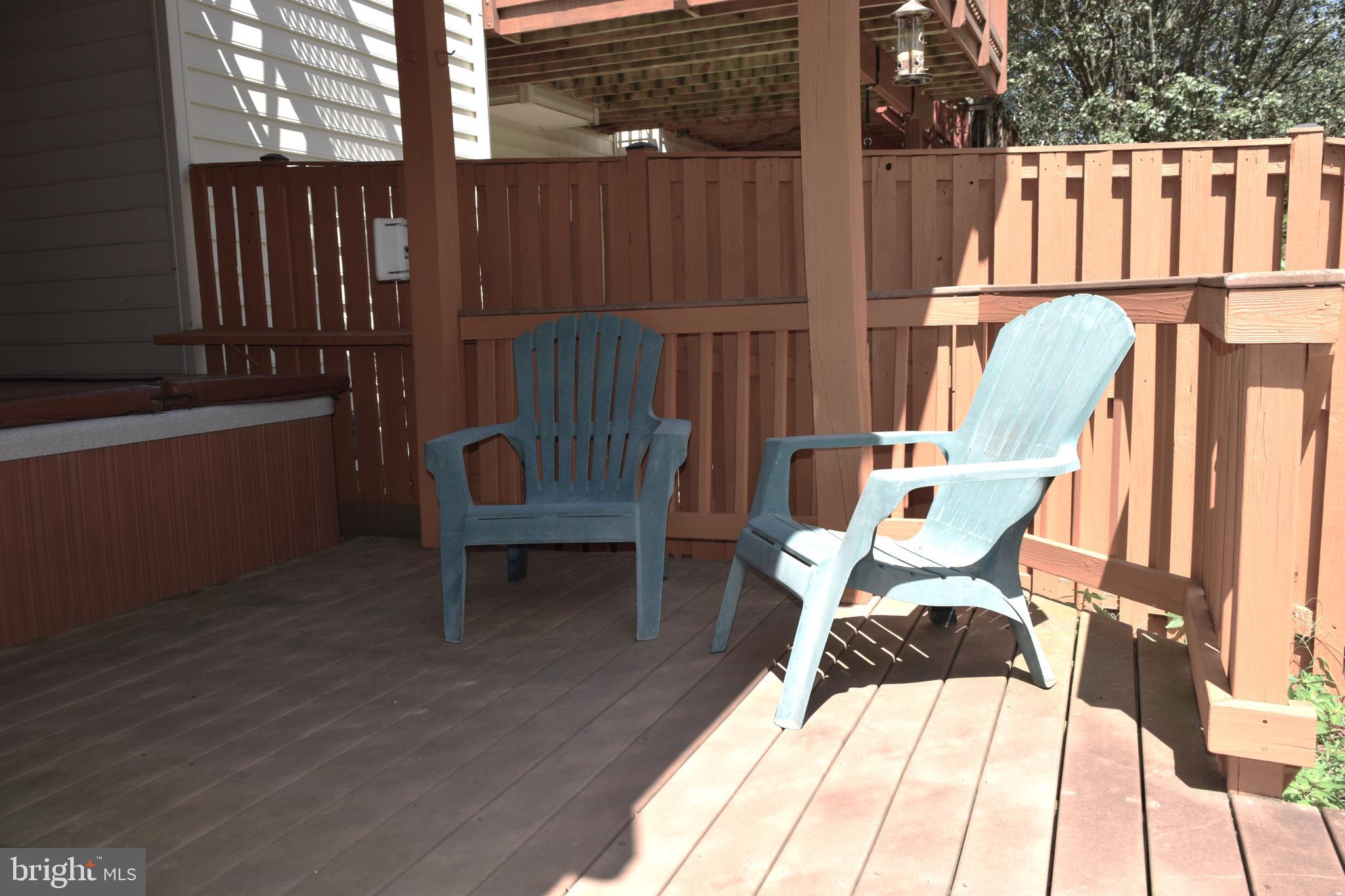 LOUDOUN VALLEY ESTATES - Residential Lease