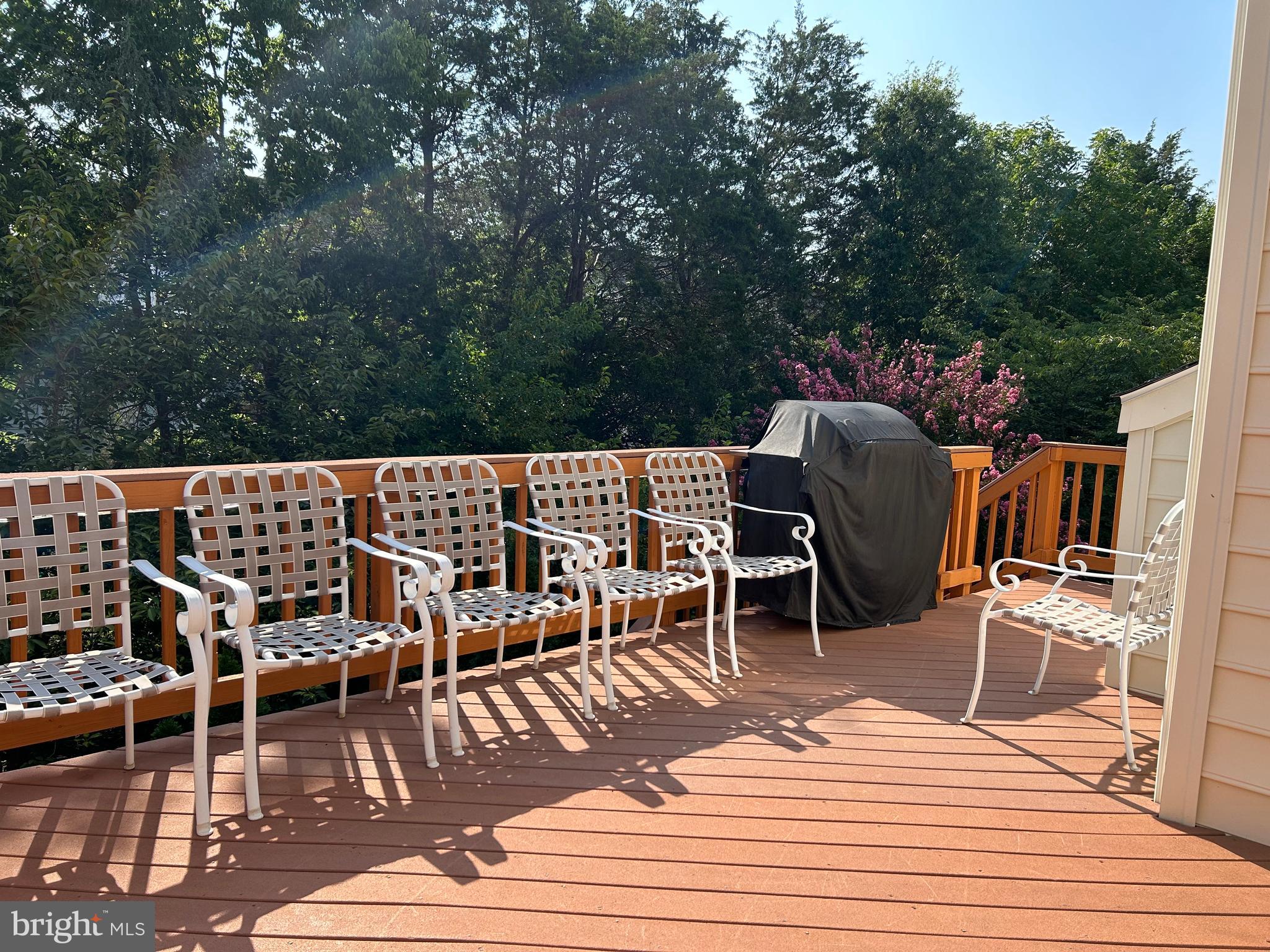 LOUDOUN VALLEY ESTATES - Residential Lease