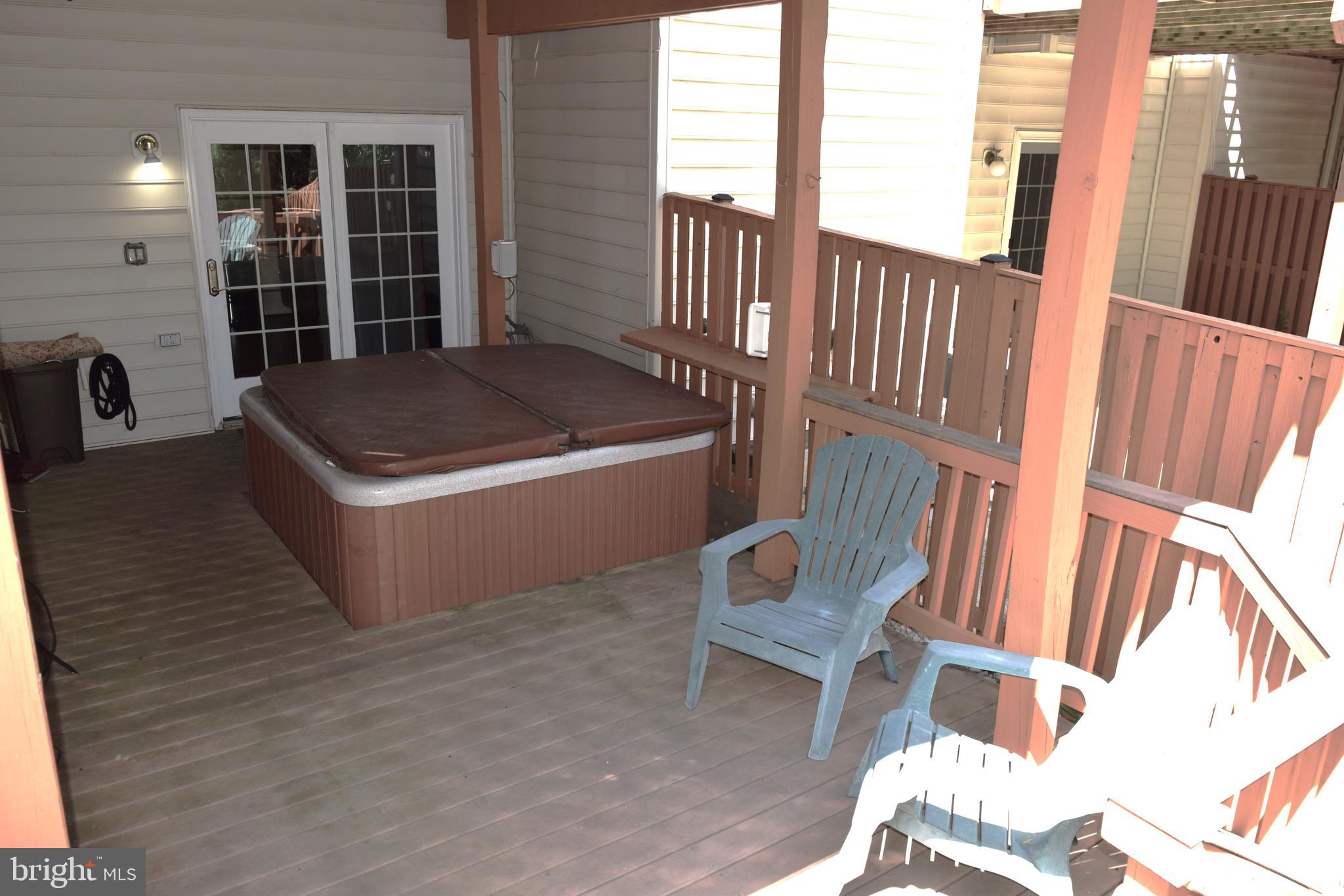 LOUDOUN VALLEY ESTATES - Residential Lease