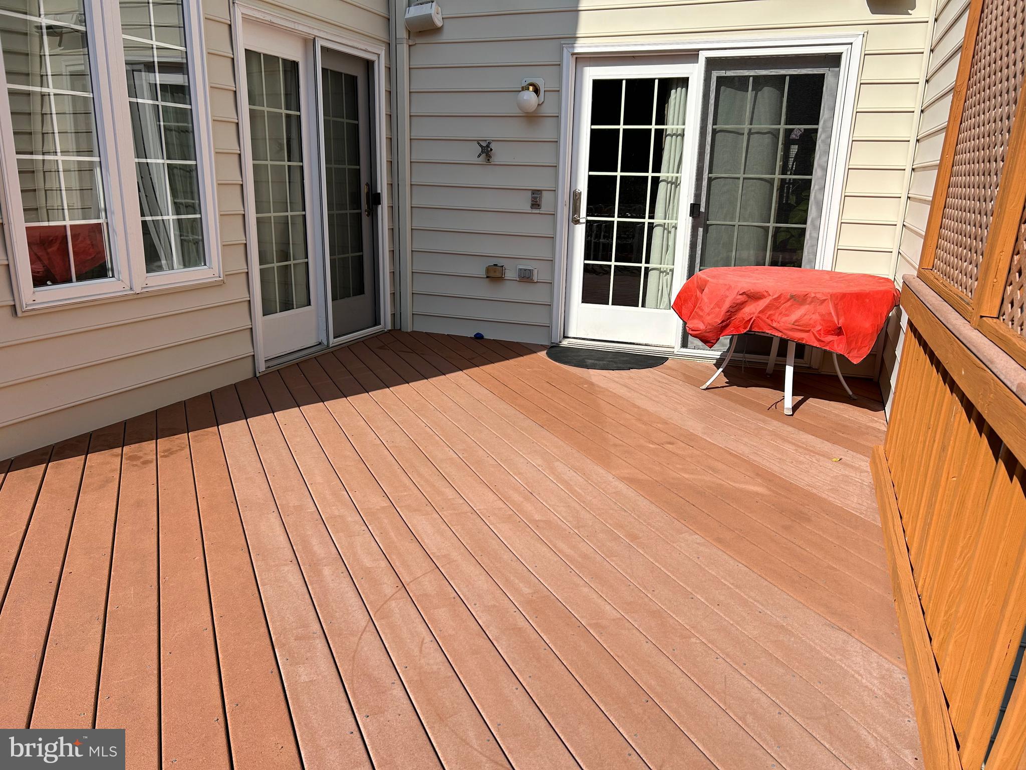 LOUDOUN VALLEY ESTATES - Residential Lease